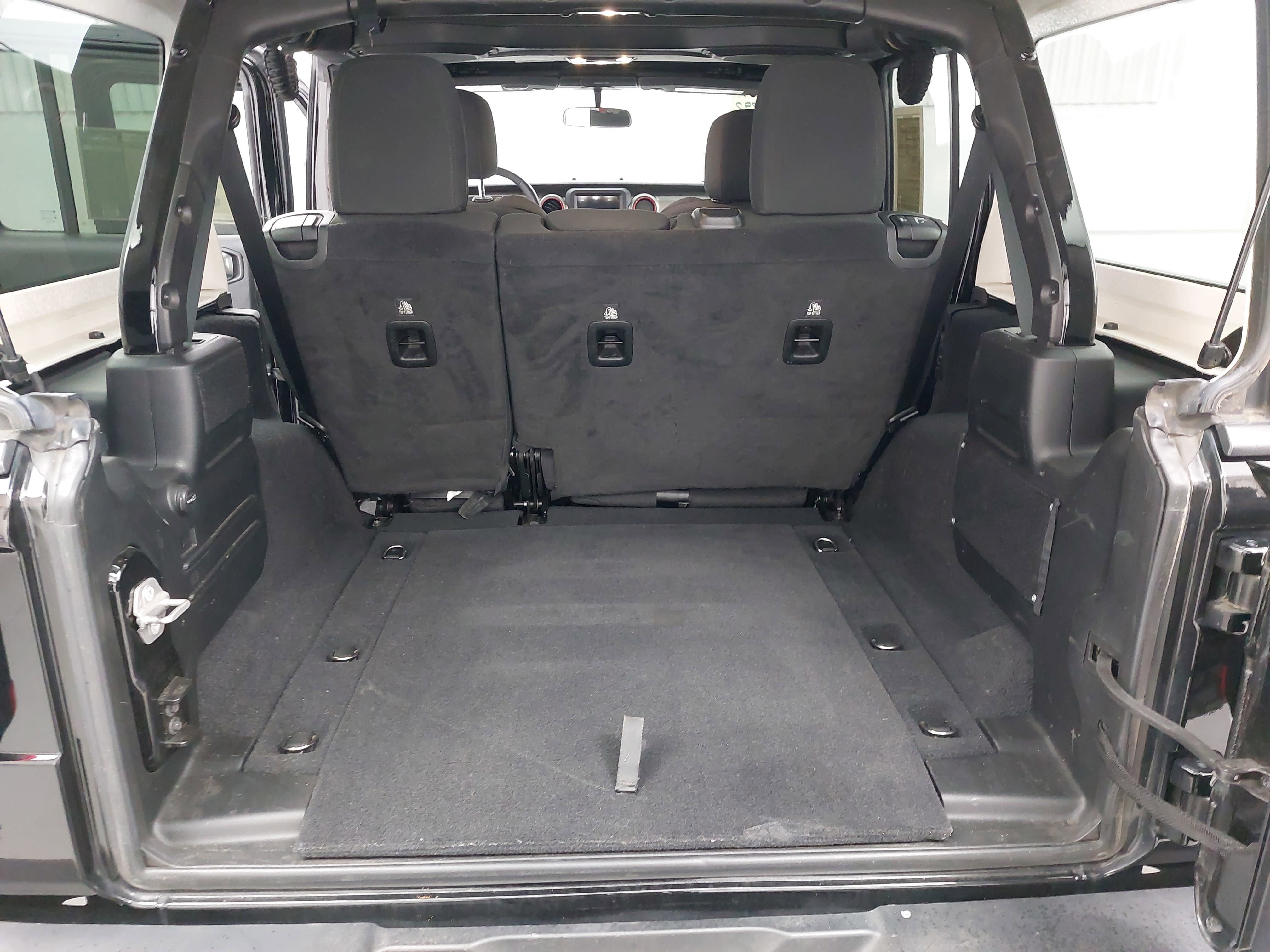 2020 Jeep Wrangler Unlimited Willys