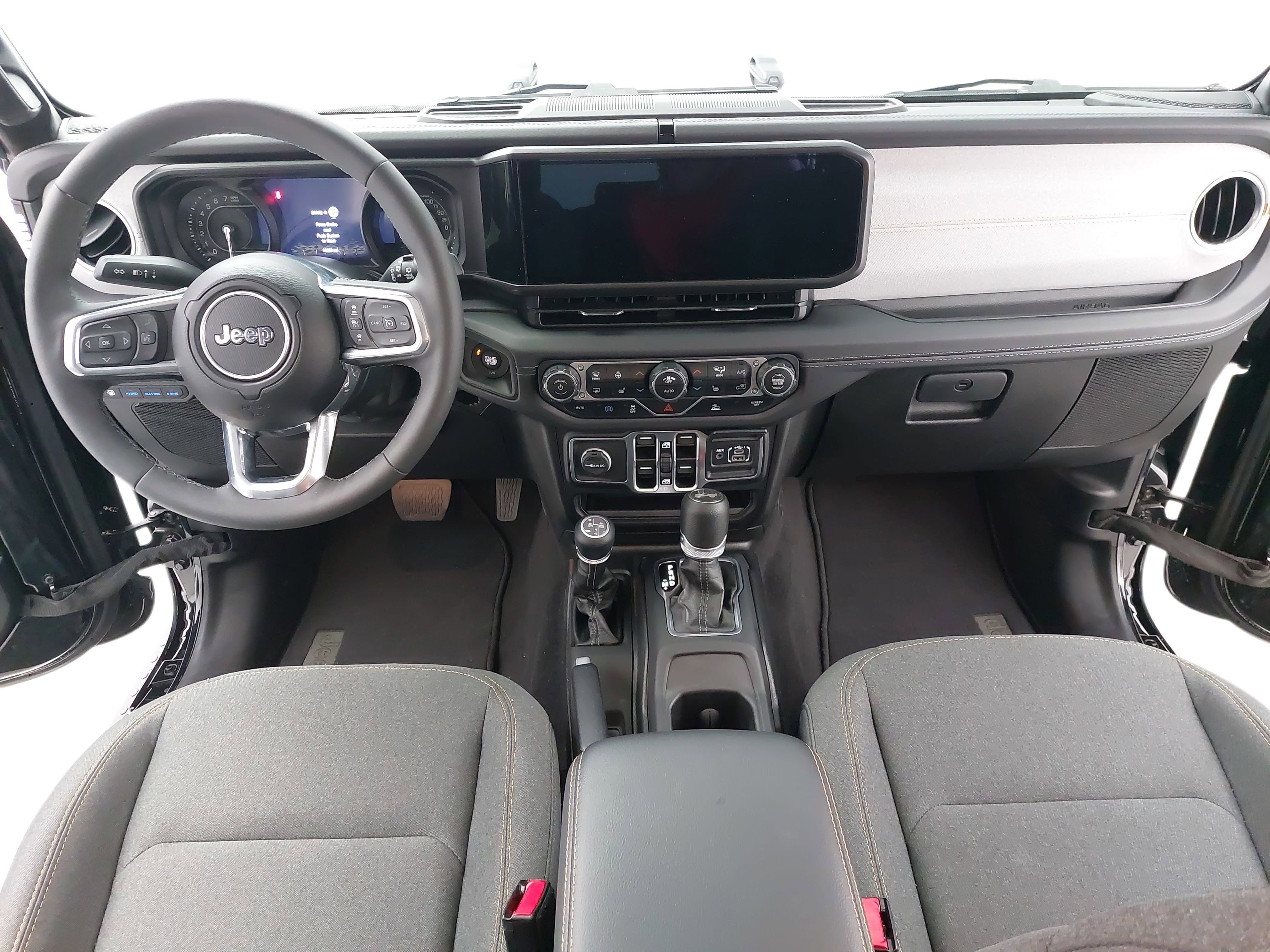 2025 Jeep Wrangler Sahara 4xe