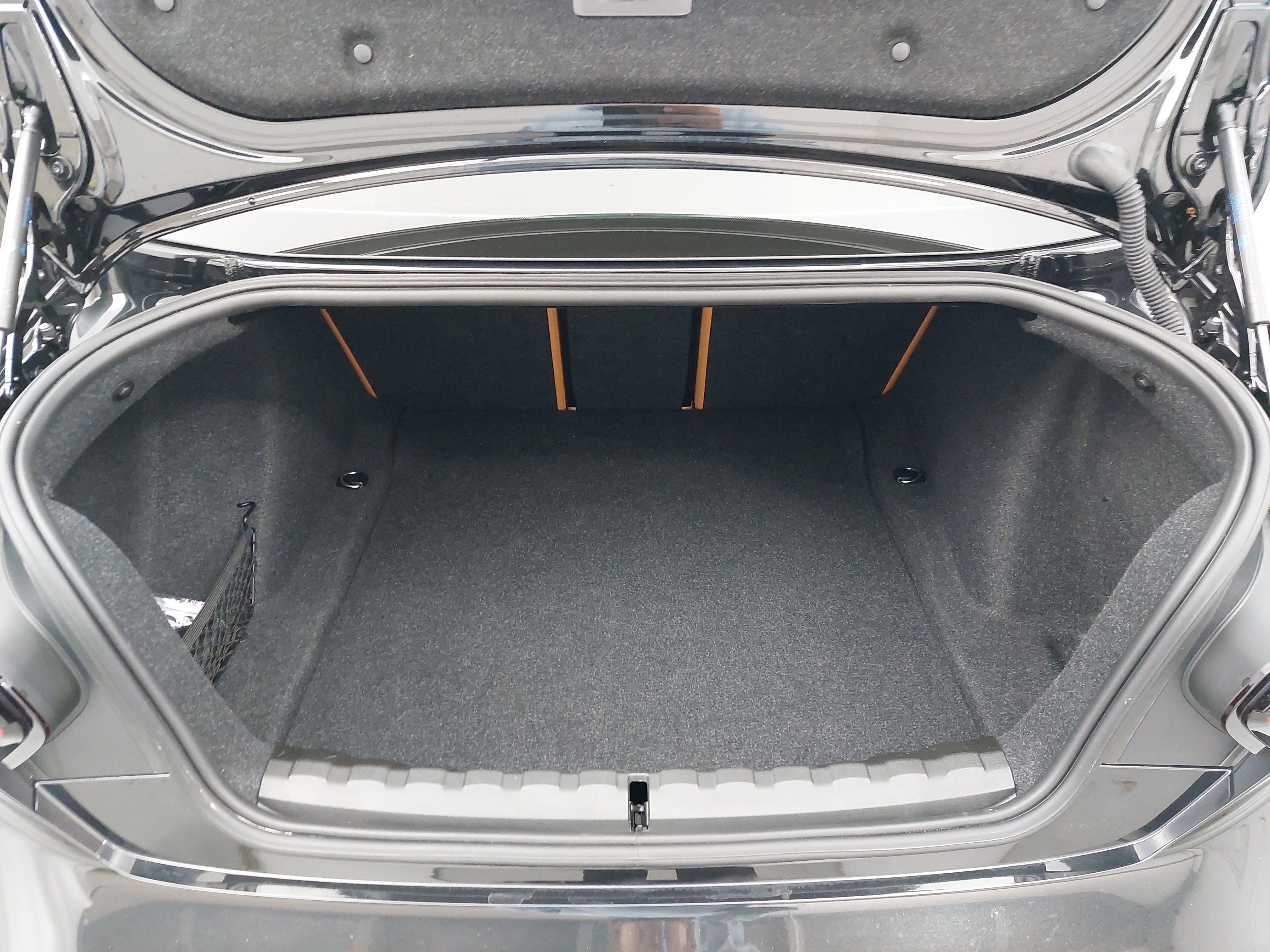 2025 BMW 2 Series 230i