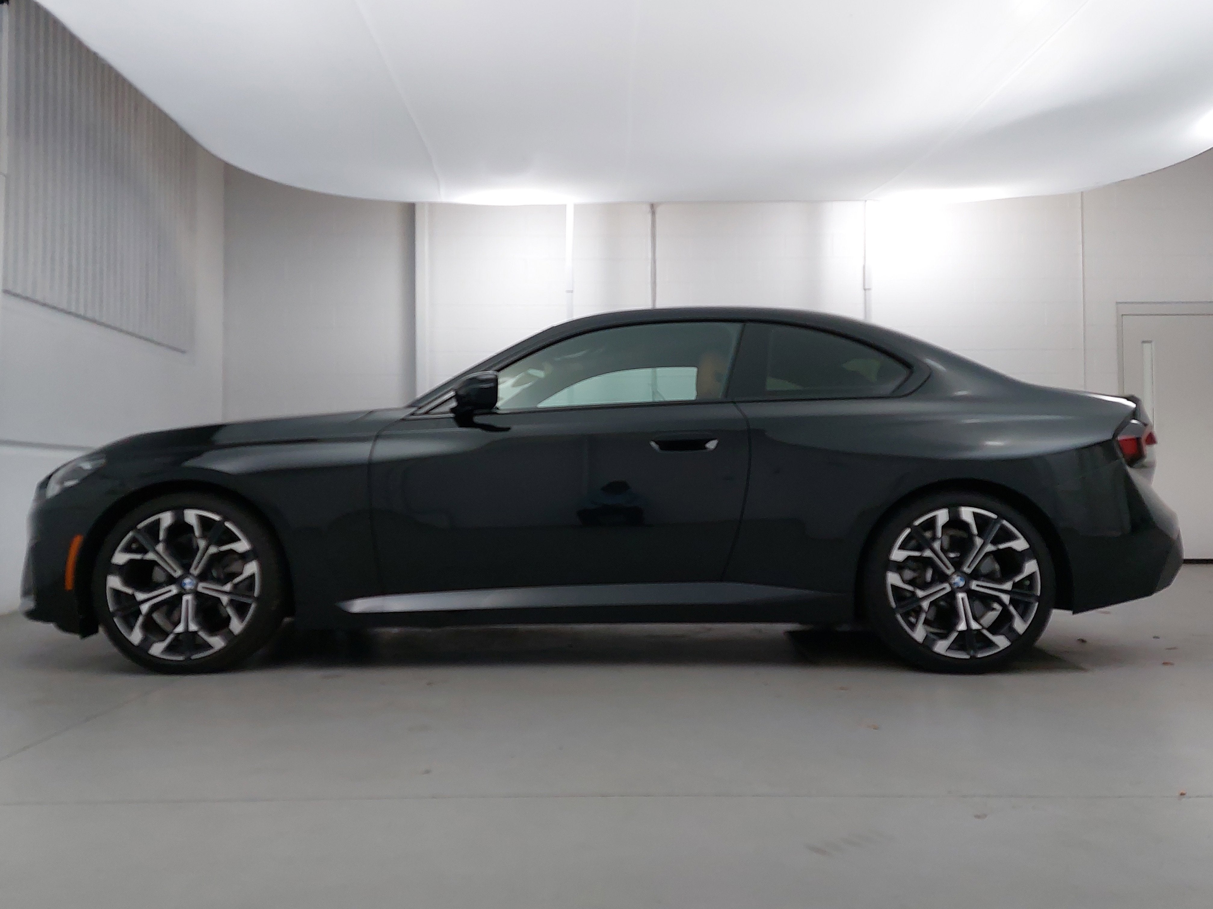 2025 BMW 2 Series 230i