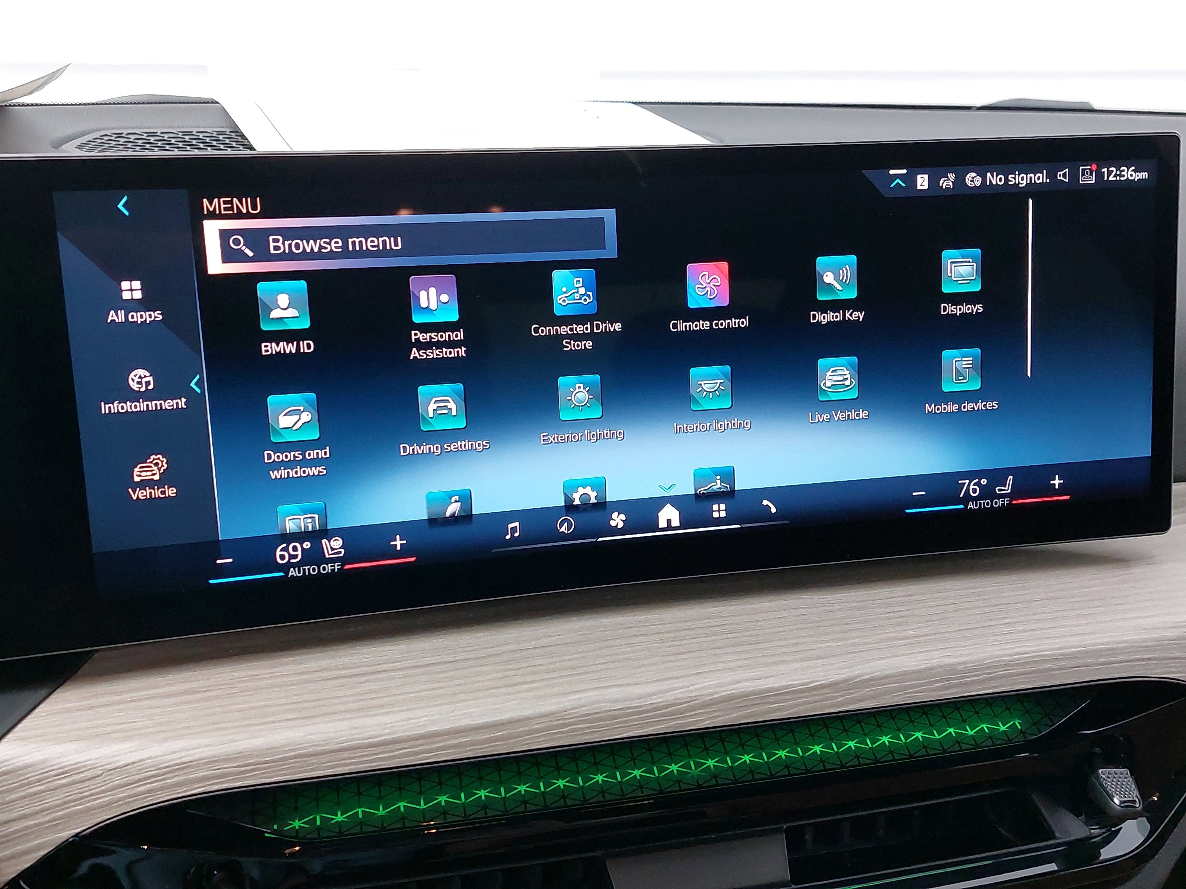 2025 BMW 2 Series 230i