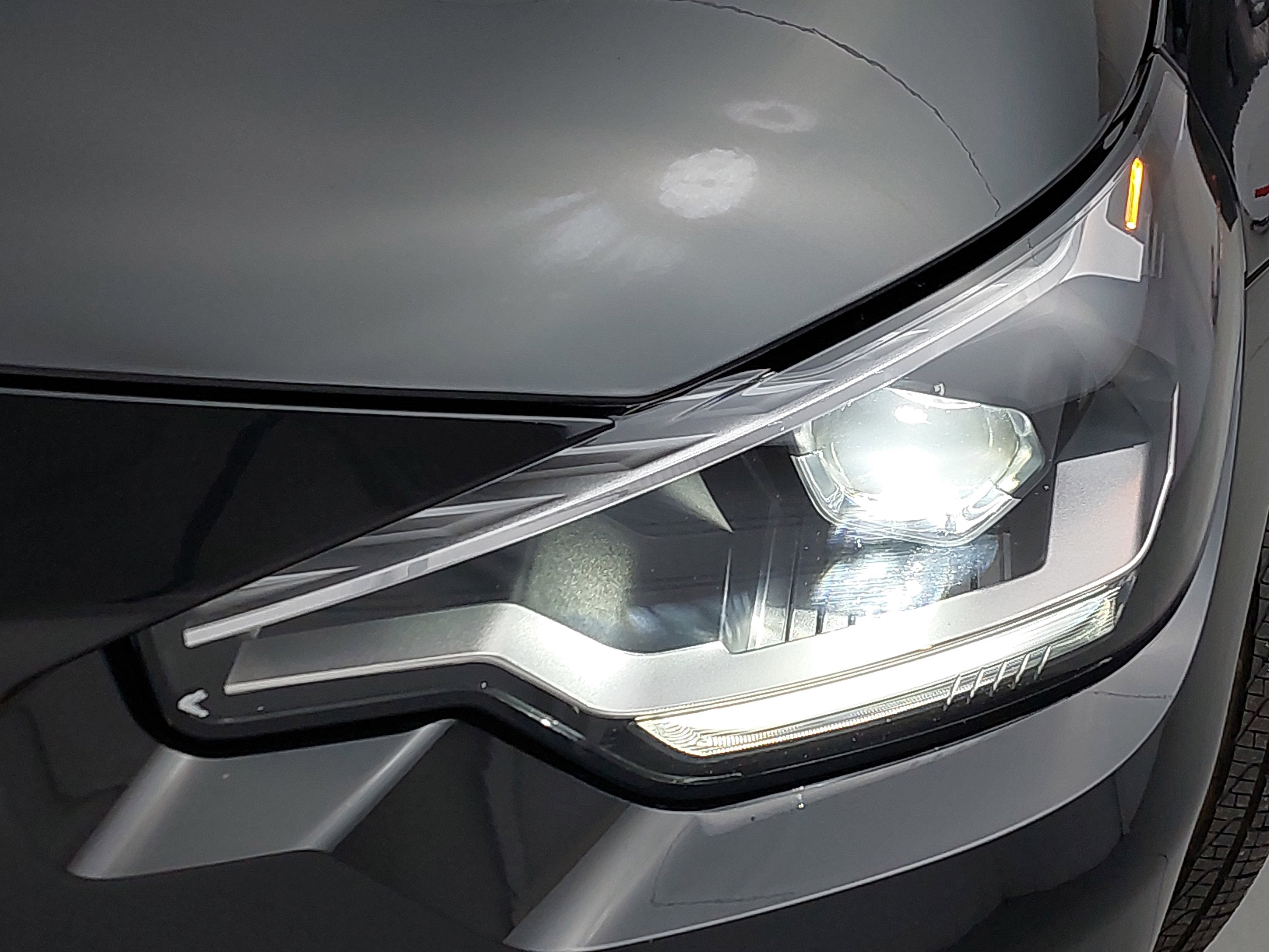 2025 BMW 2 Series 230i