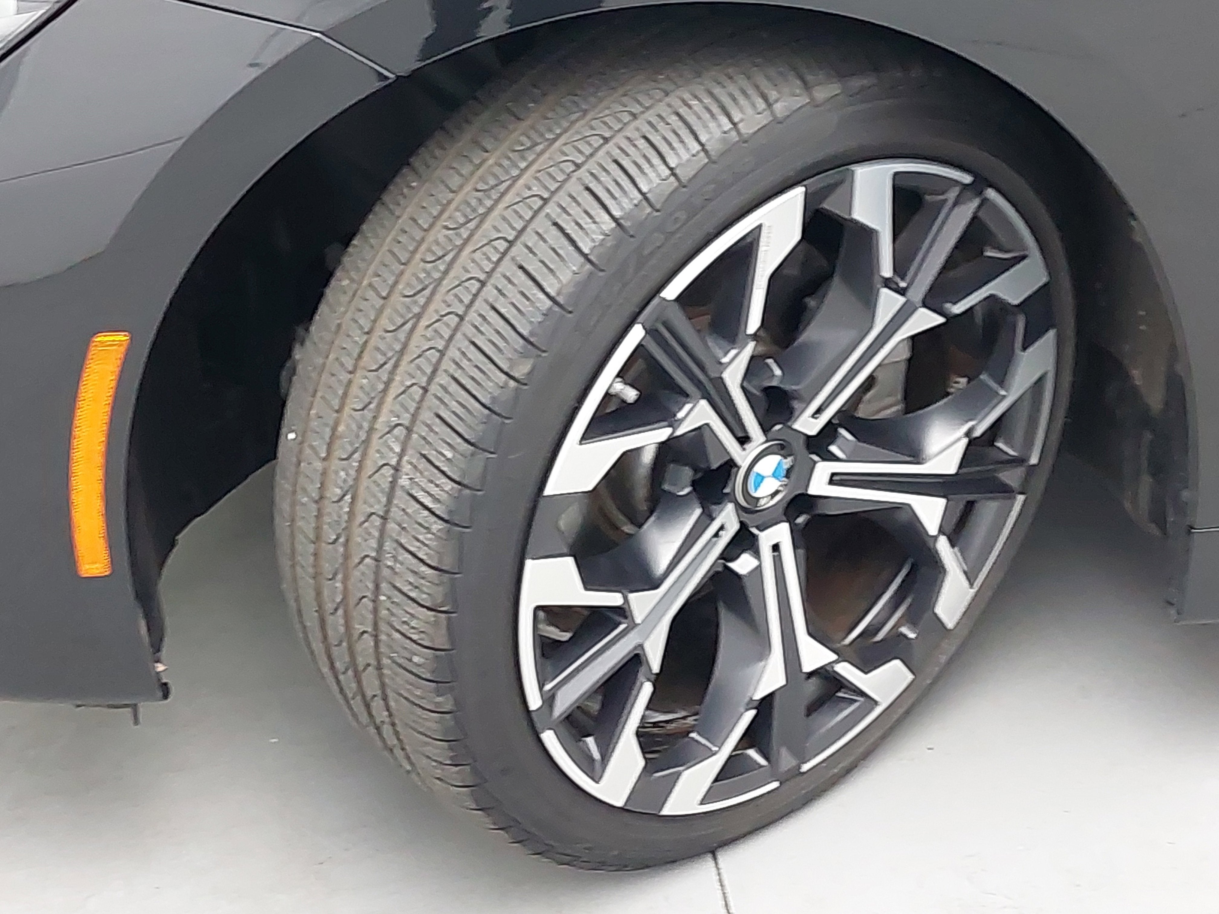 2025 BMW 2 Series 230i