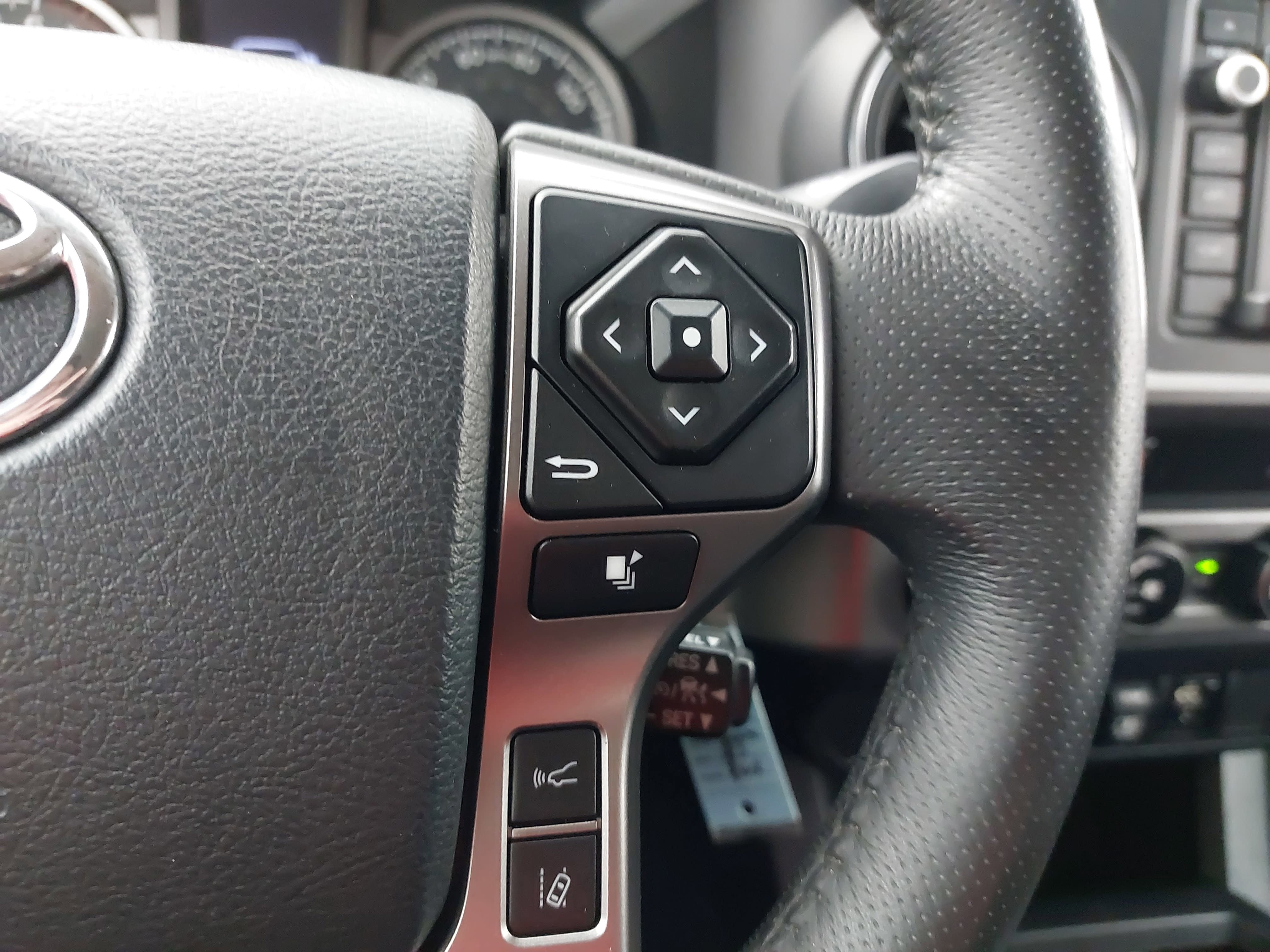 2018 Toyota Tacoma SR5