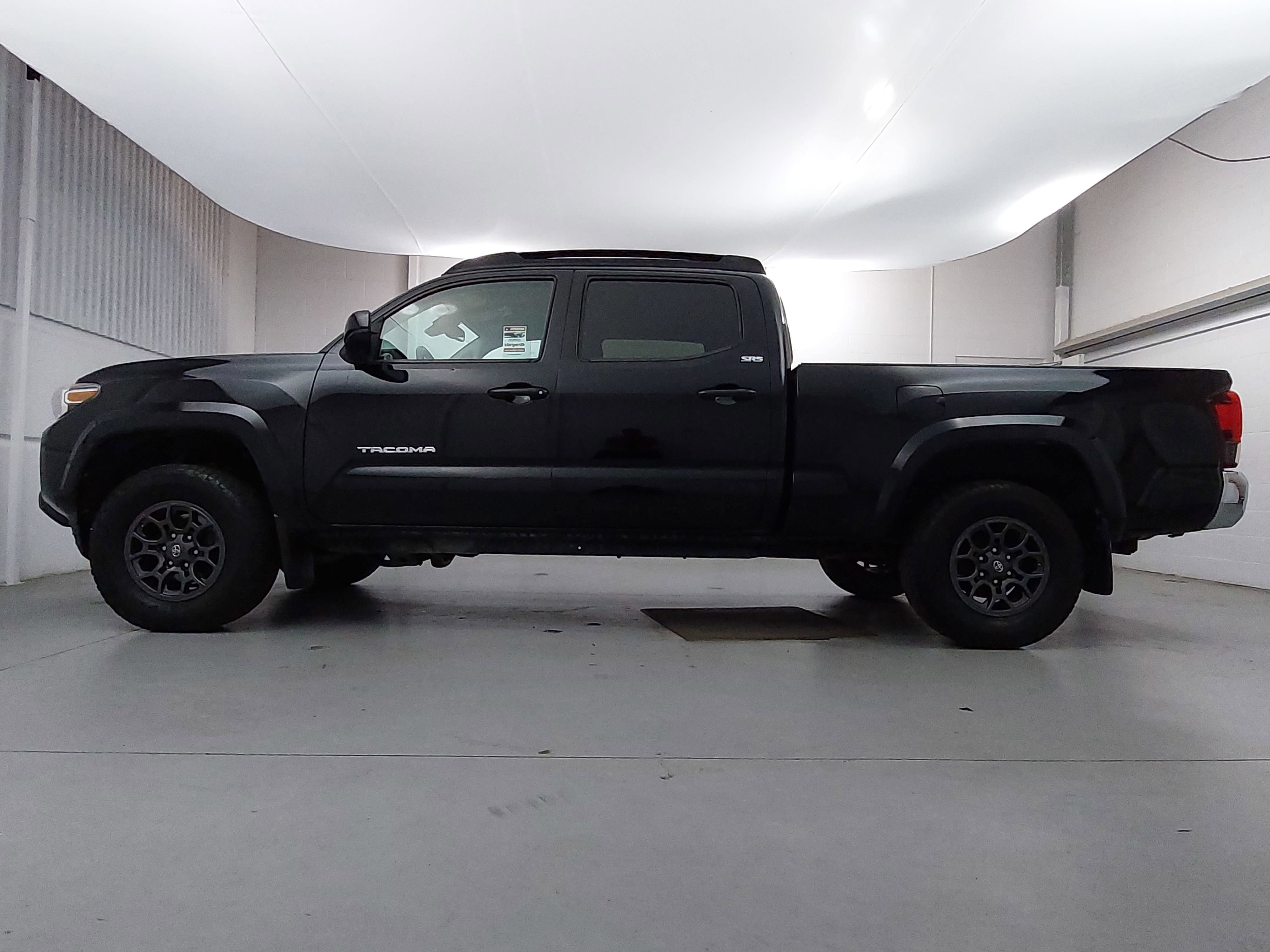 2018 Toyota Tacoma SR5