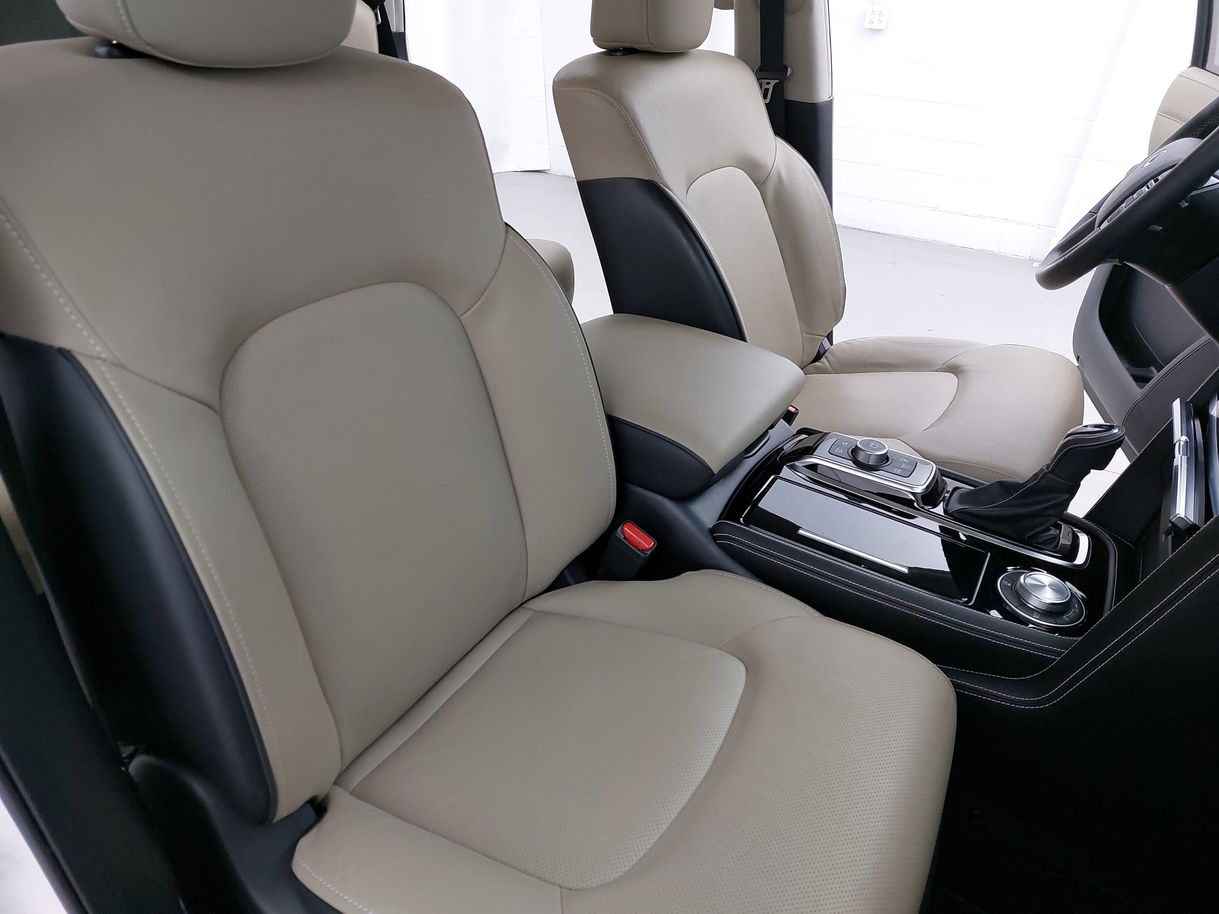 2023 INFINITI QX80 Premium Select