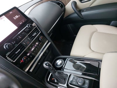 2023 INFINITI QX80 Premium Select