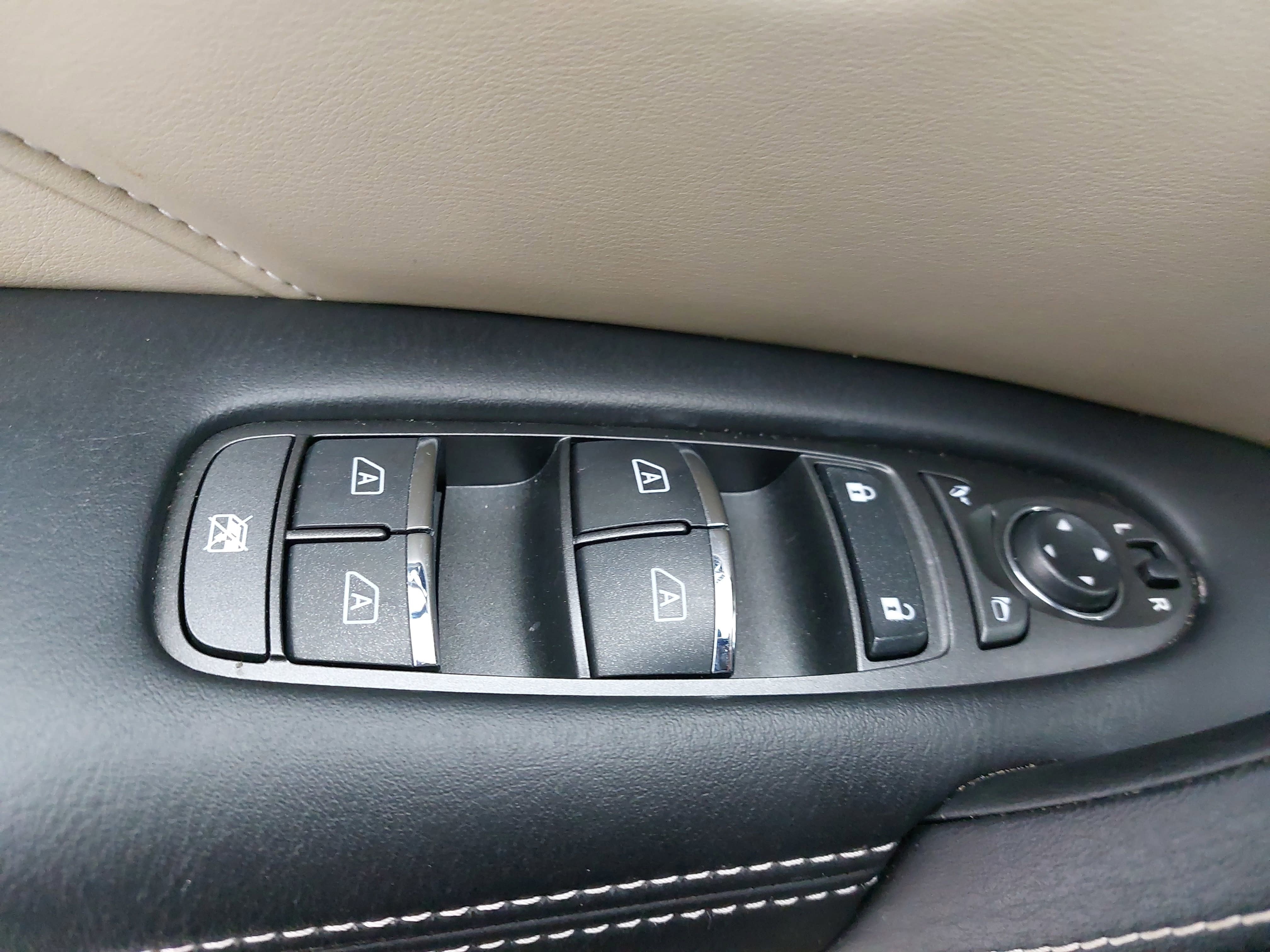 2023 INFINITI QX80 Premium Select