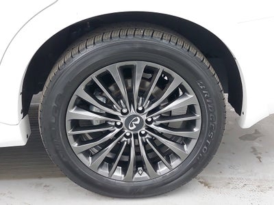 2023 INFINITI QX80 Premium Select