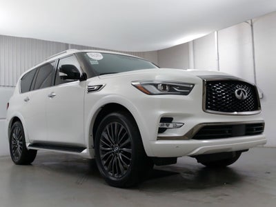 2023 INFINITI QX80 Premium Select