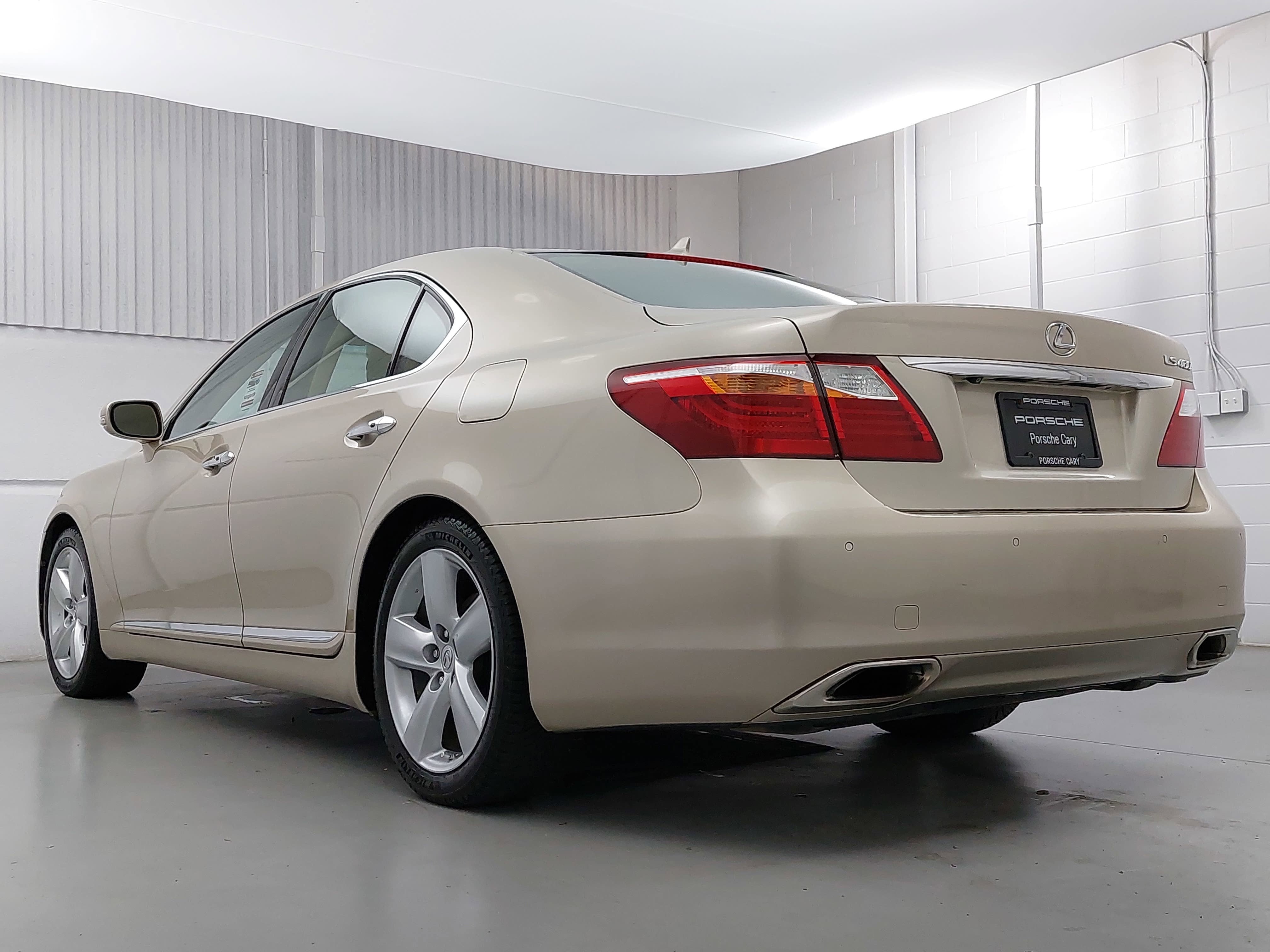 2011 Lexus LS 460