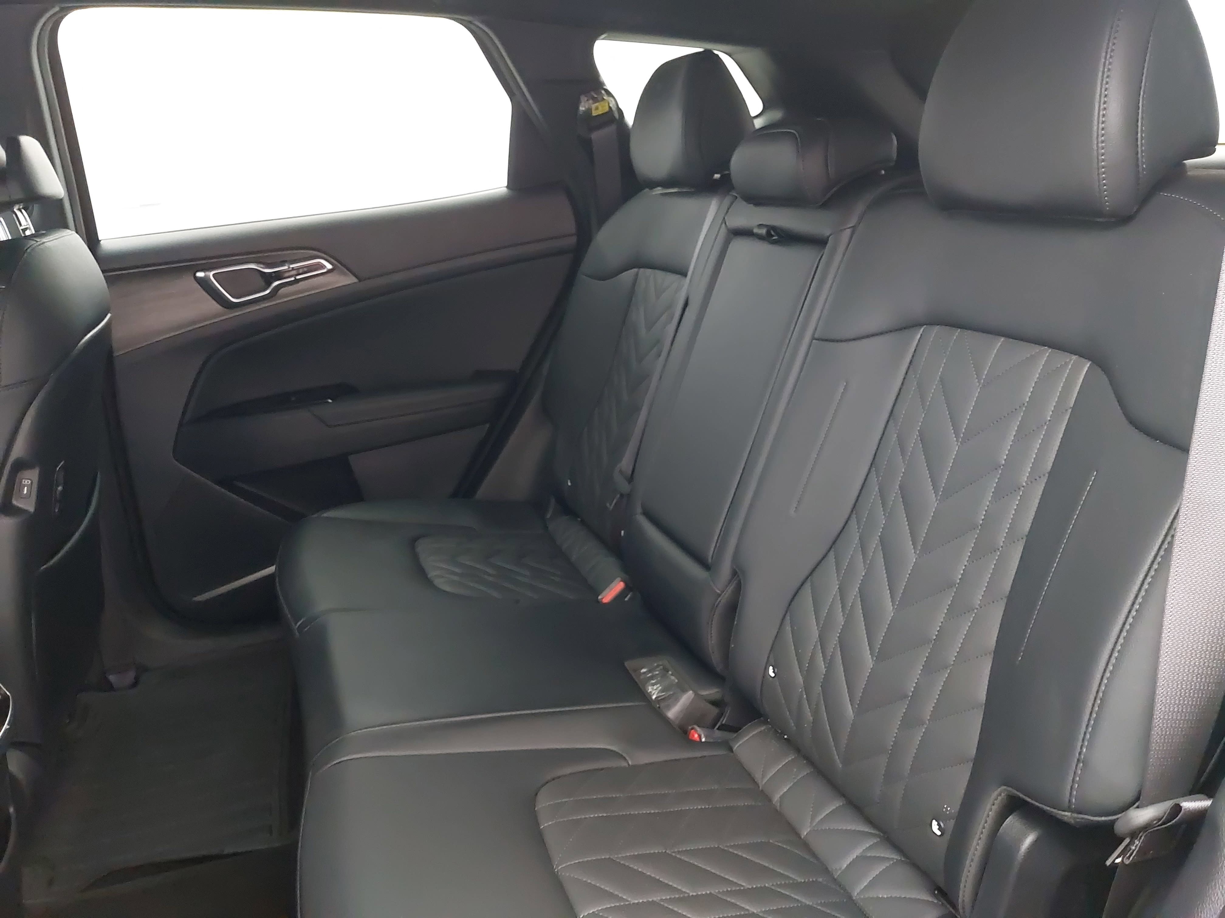 2024 Kia Sportage Plug-In Hybrid X-Line