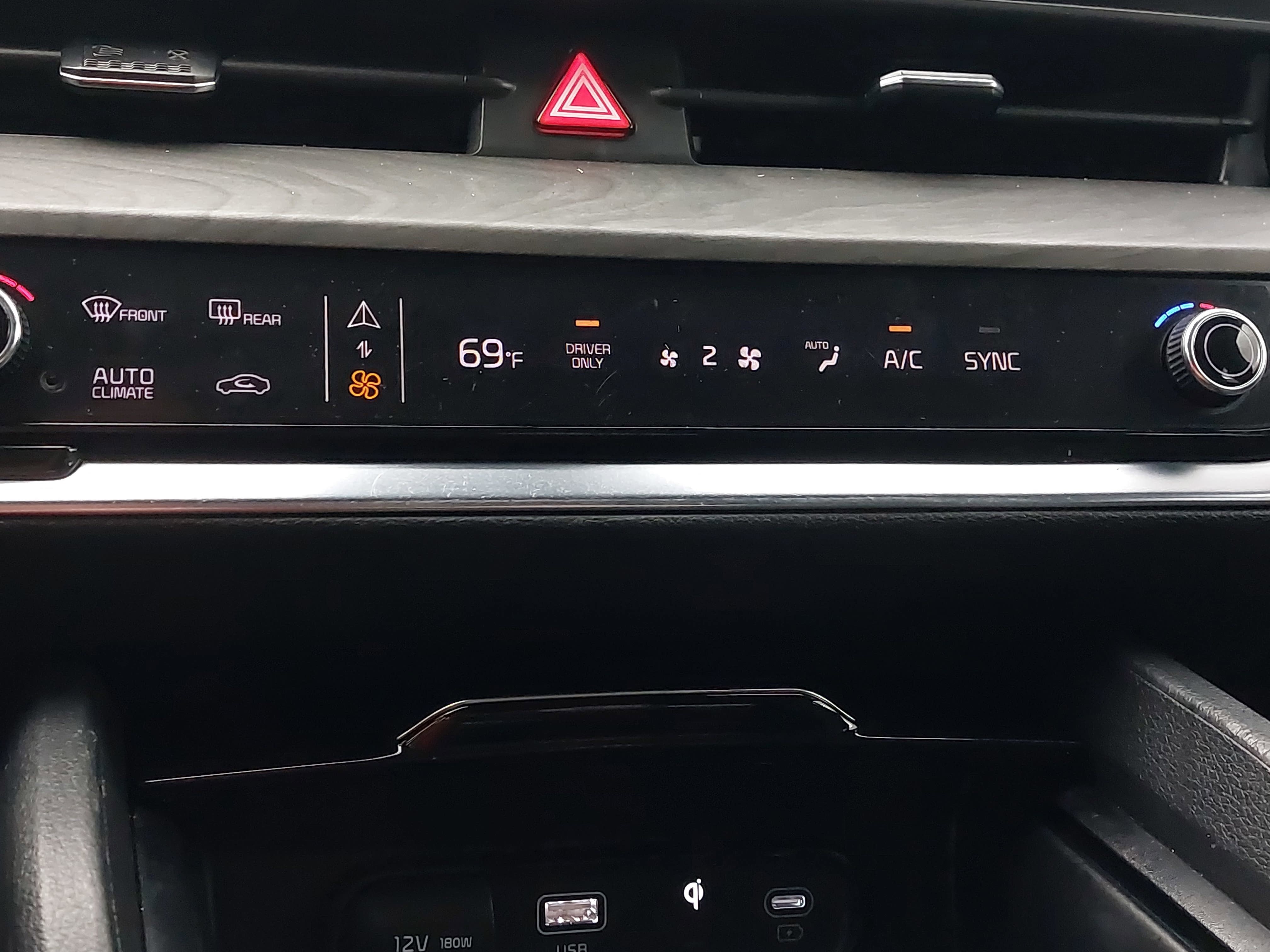 2024 Kia Sportage Plug-In Hybrid X-Line