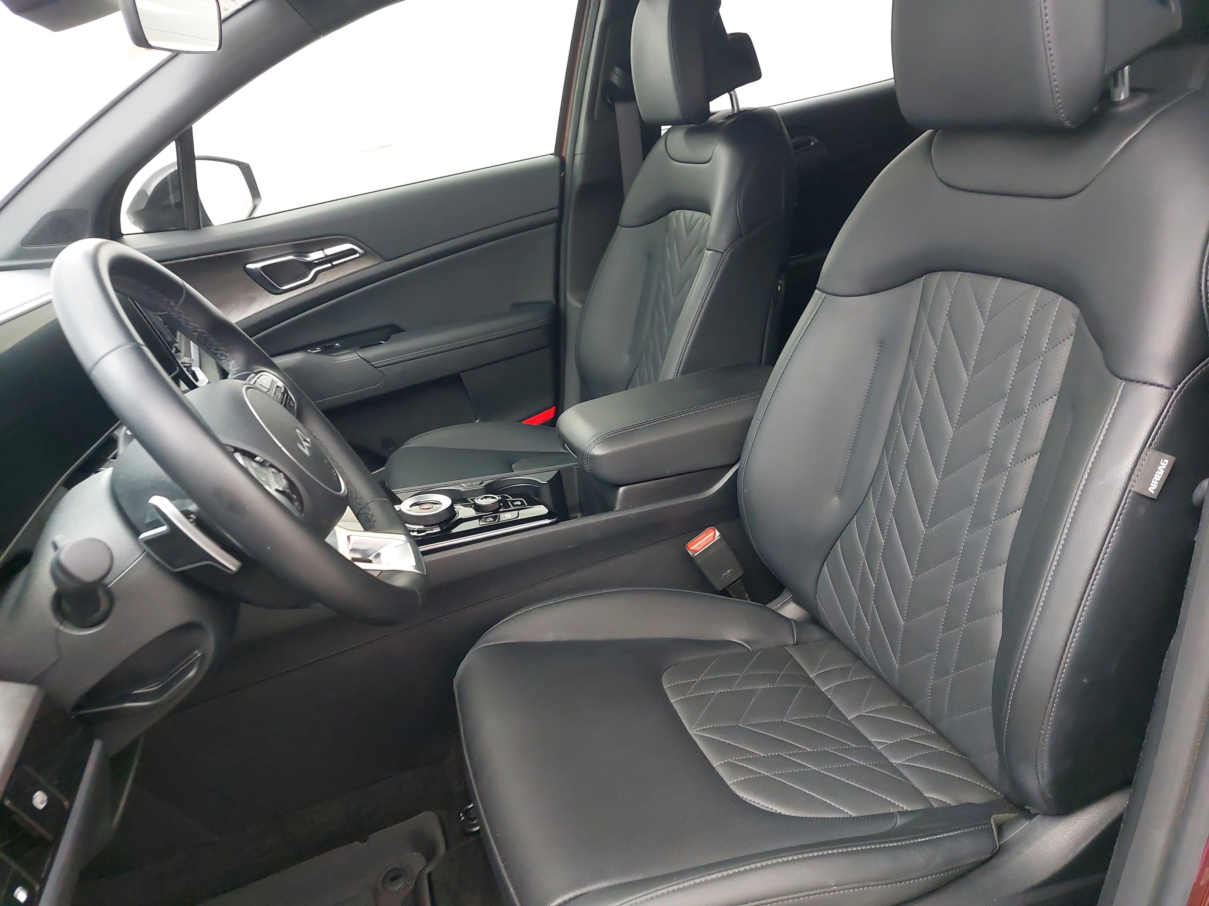2024 Kia Sportage Plug-In Hybrid X-Line