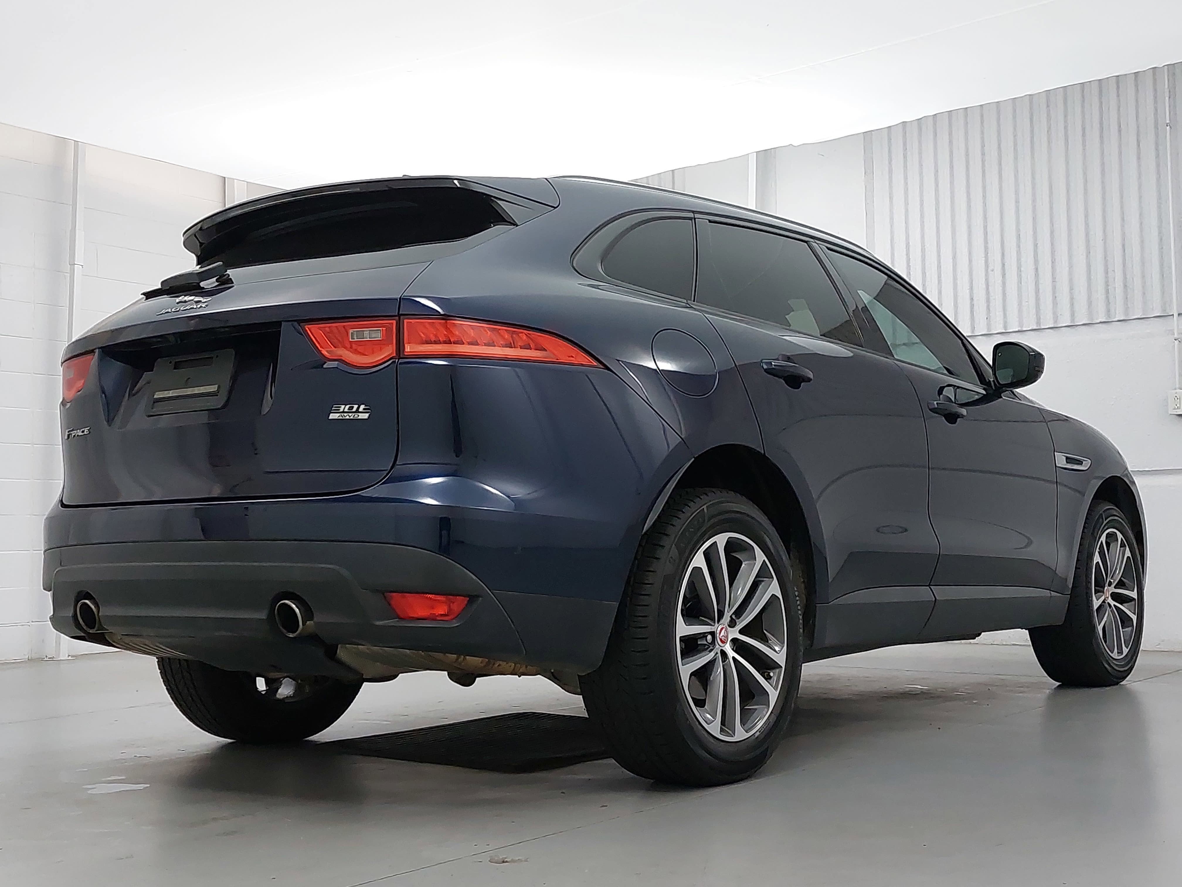 2018 Jaguar F-PACE 30t Premium