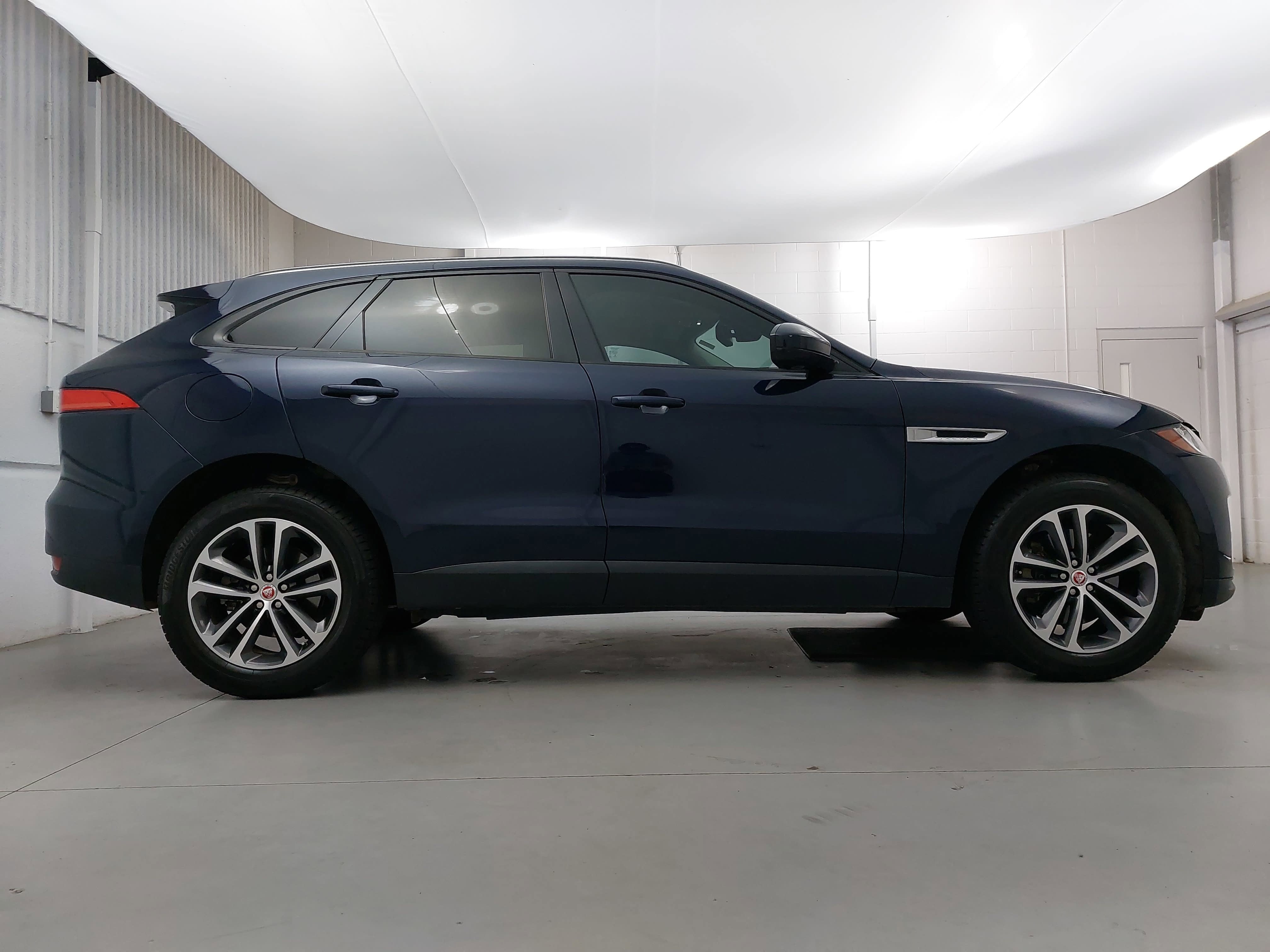 2018 Jaguar F-PACE 30t Premium