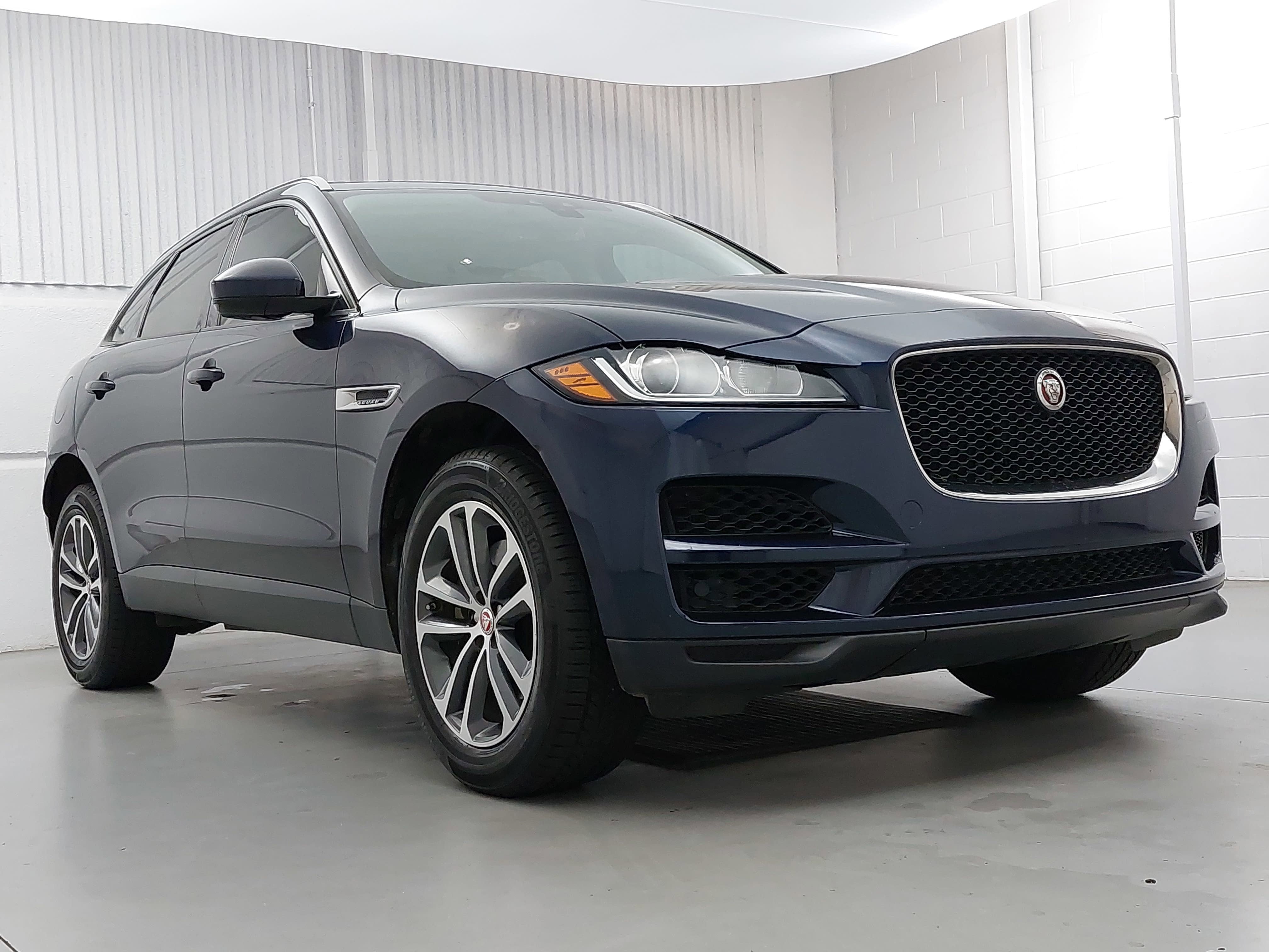 2018 Jaguar F-PACE 30t Premium