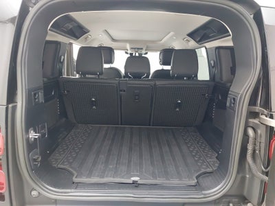 2023 Land Rover Defender 110 SE