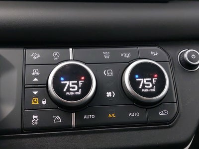 2023 Land Rover Defender 110 SE