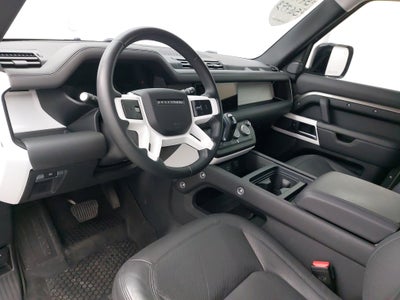 2023 Land Rover Defender 110 SE