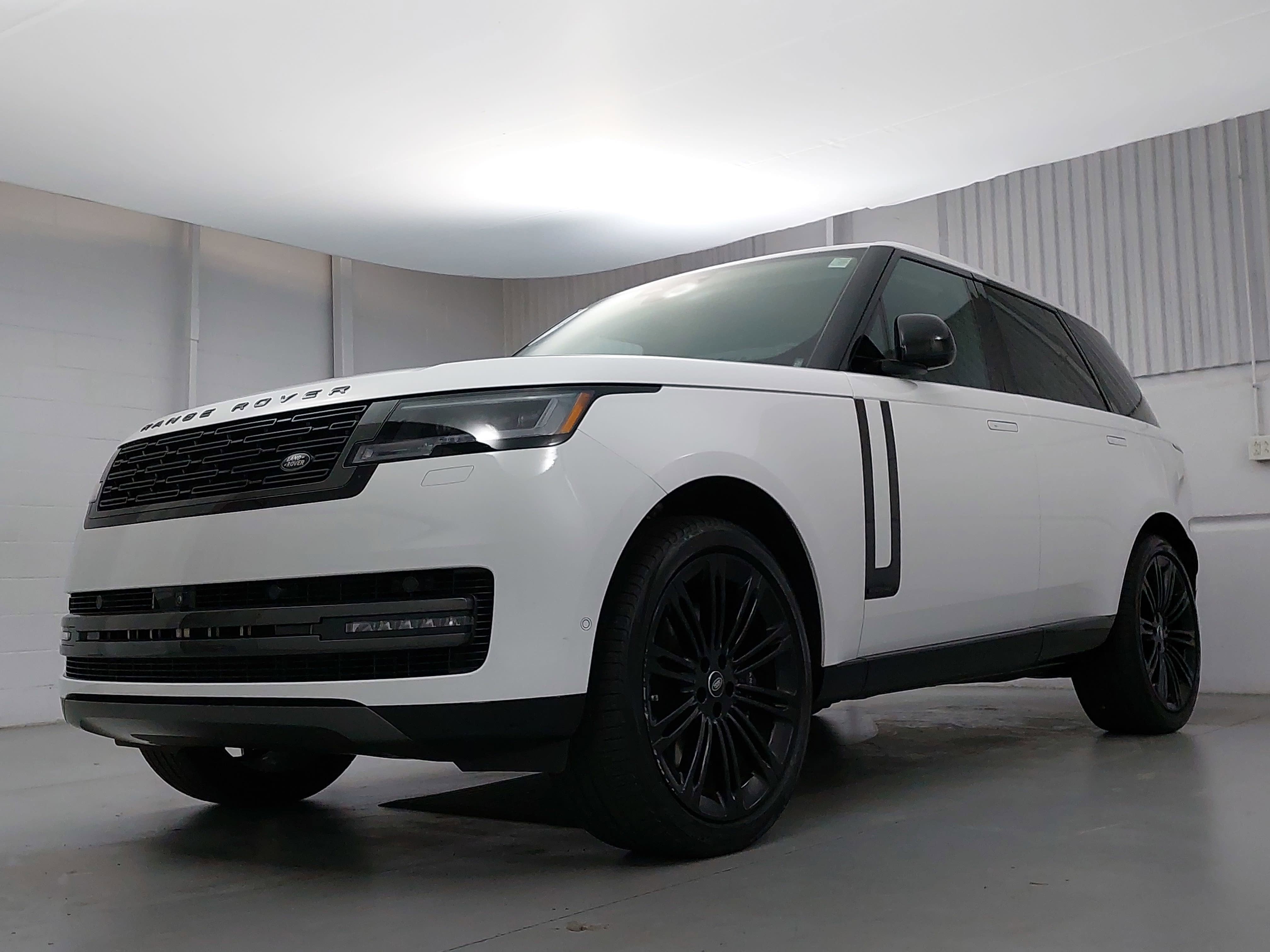 2024 Land Rover Range Rover Autobiography