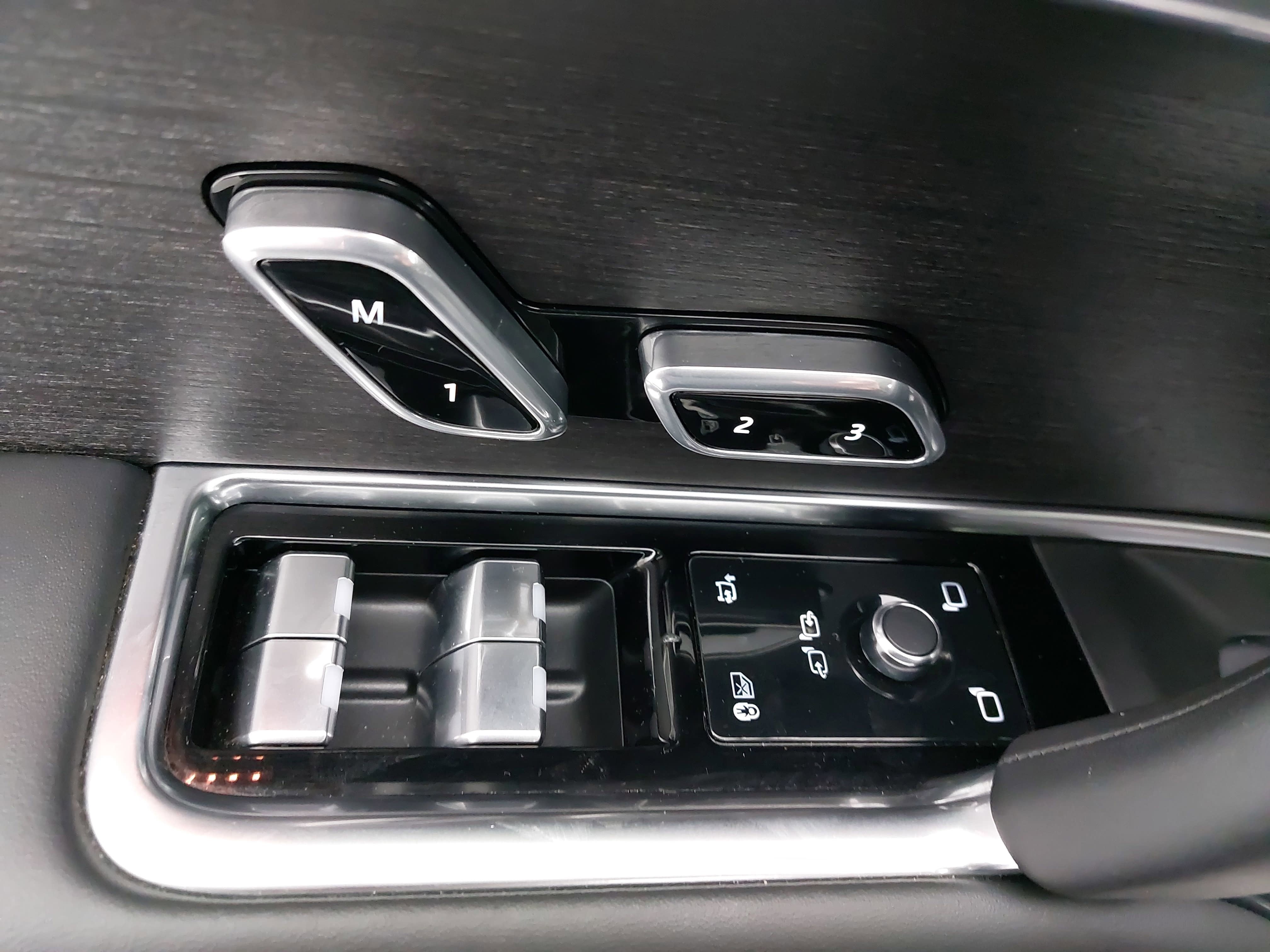 2024 Land Rover Range Rover Autobiography