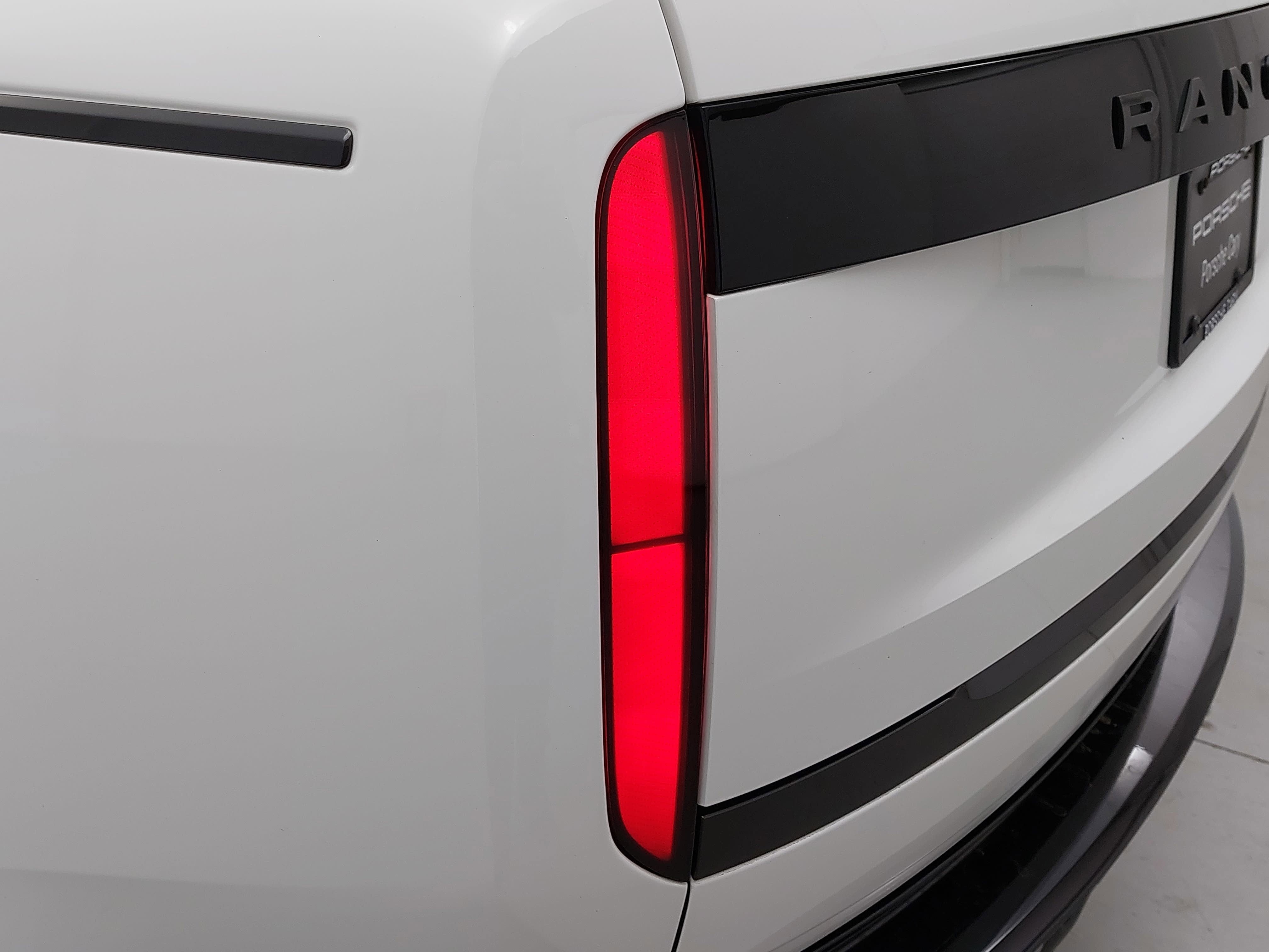 2024 Land Rover Range Rover Autobiography