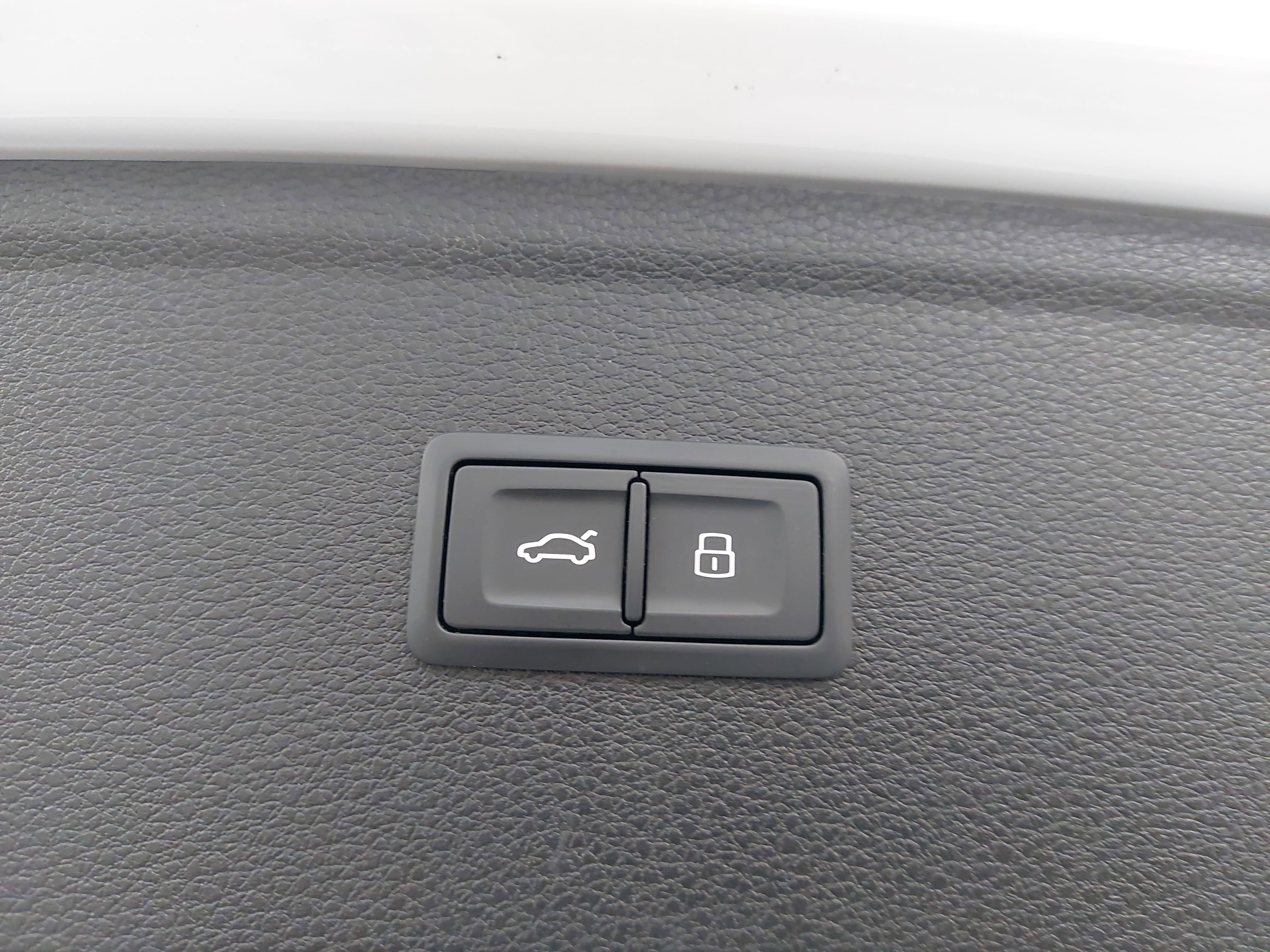 2022 Audi Q5 45 S line Premium