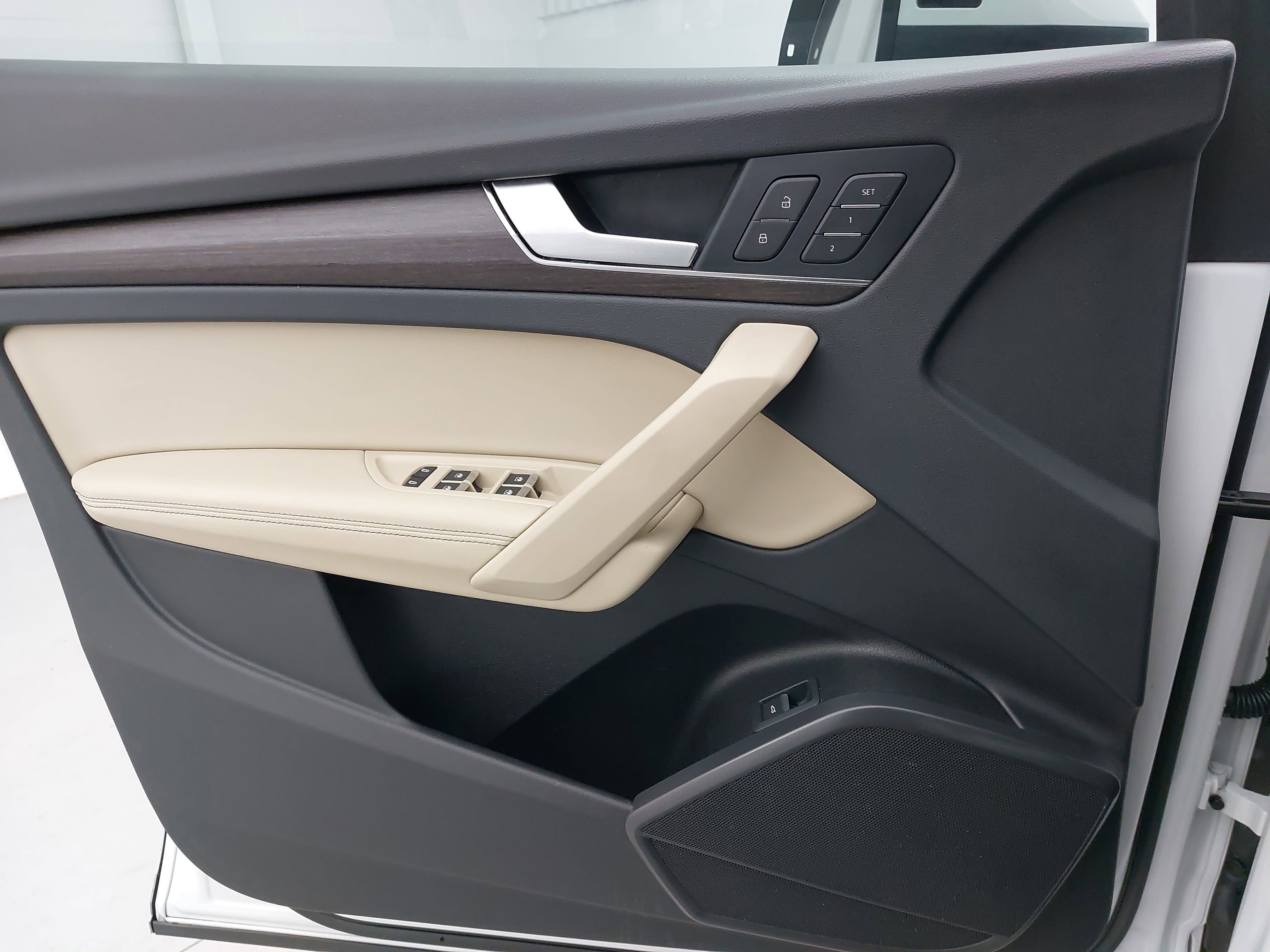 2022 Audi Q5 45 S line Premium