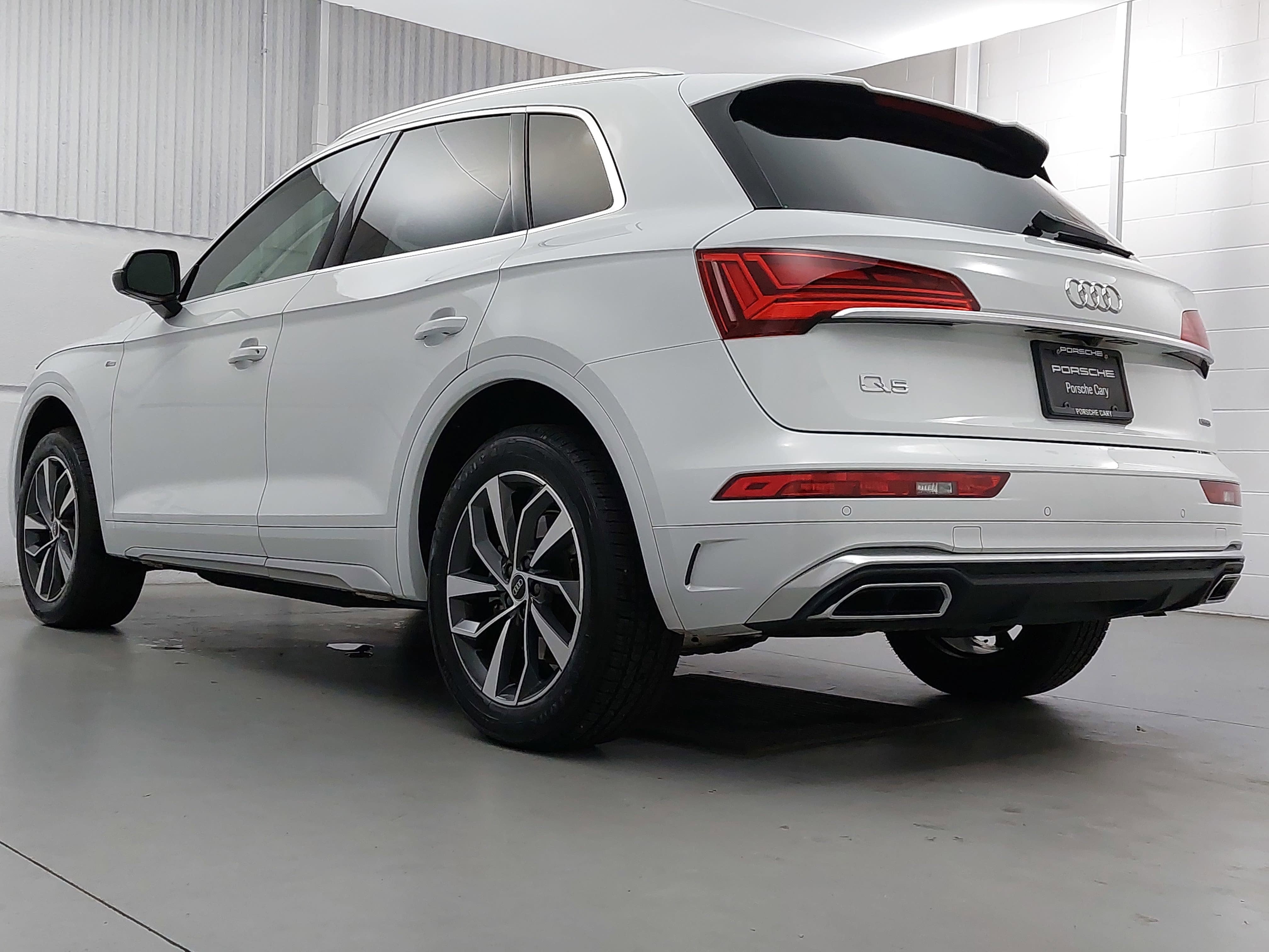 2022 Audi Q5 45 S line Premium