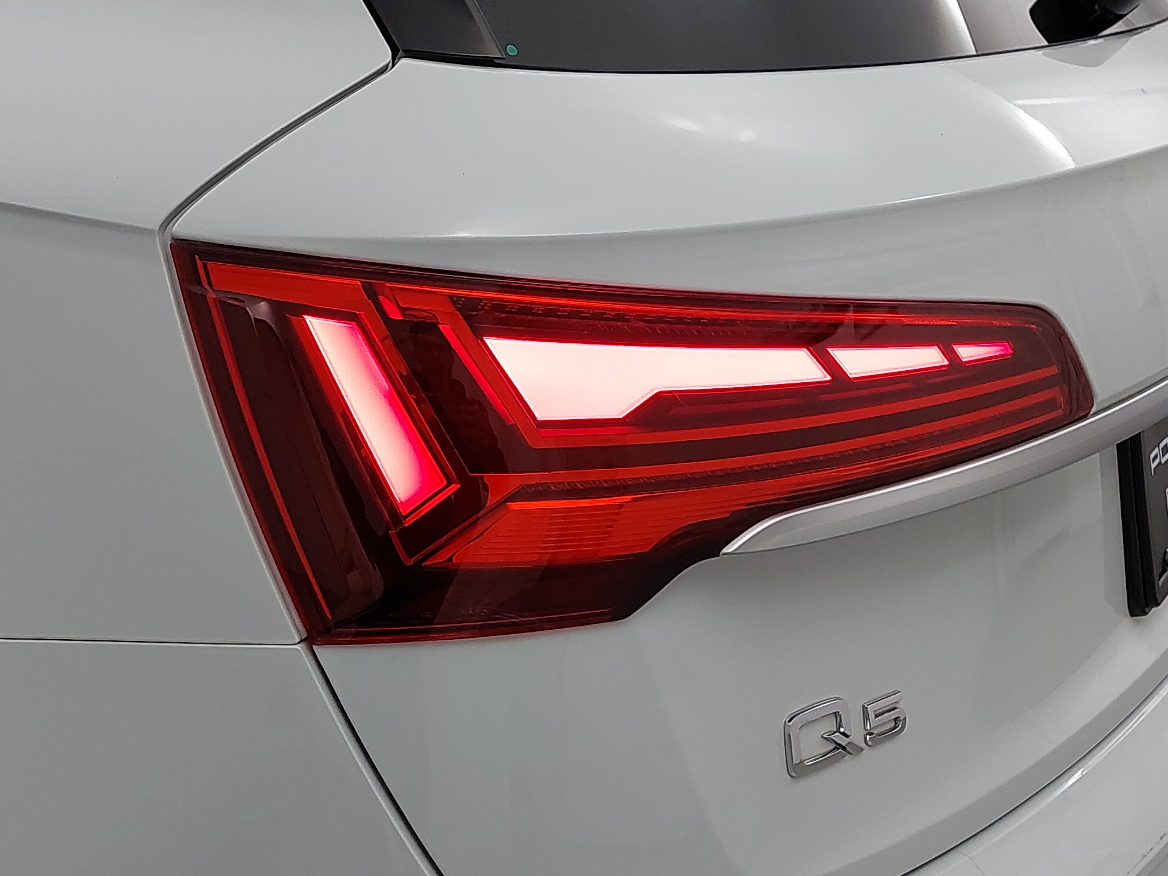 2022 Audi Q5 45 S line Premium