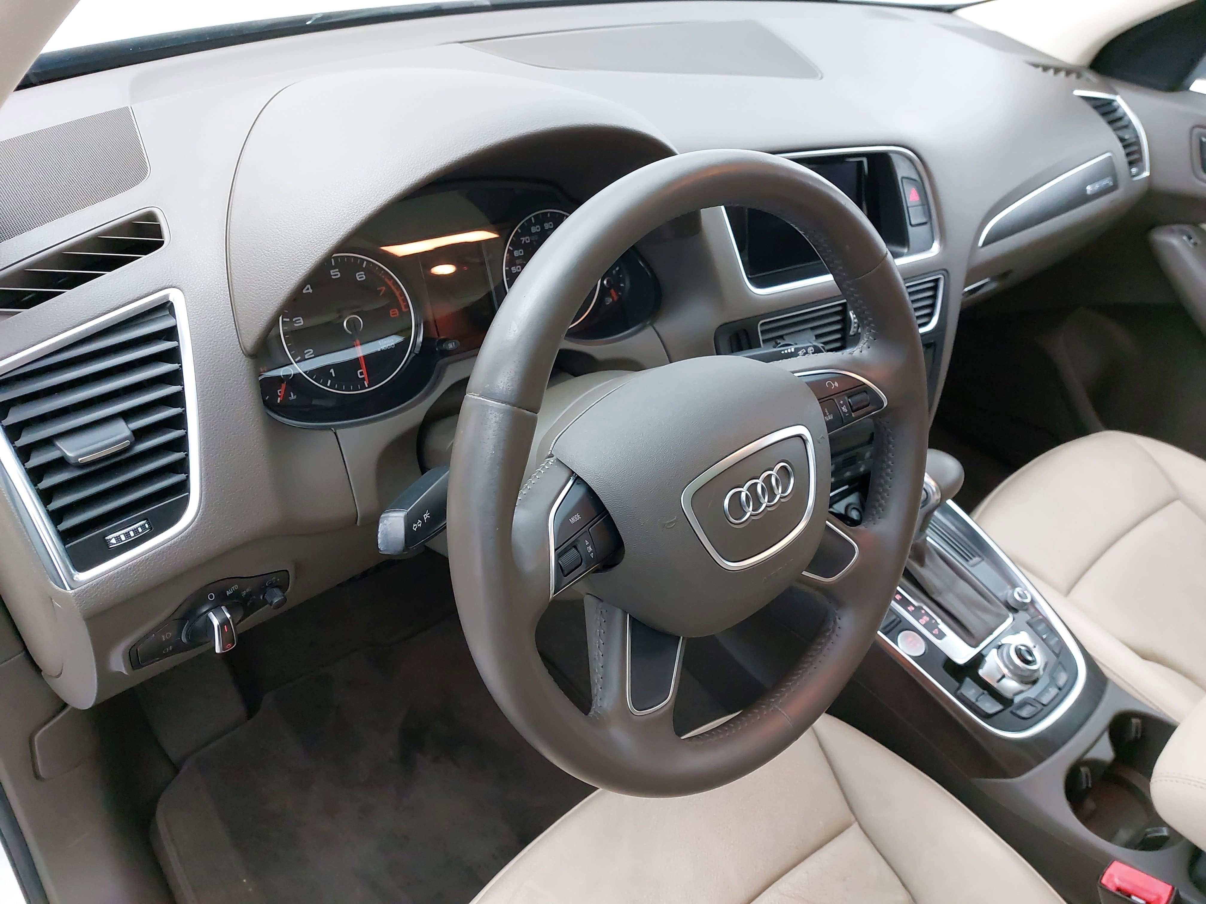 2015 Audi Q5 2.0T Premium Plus