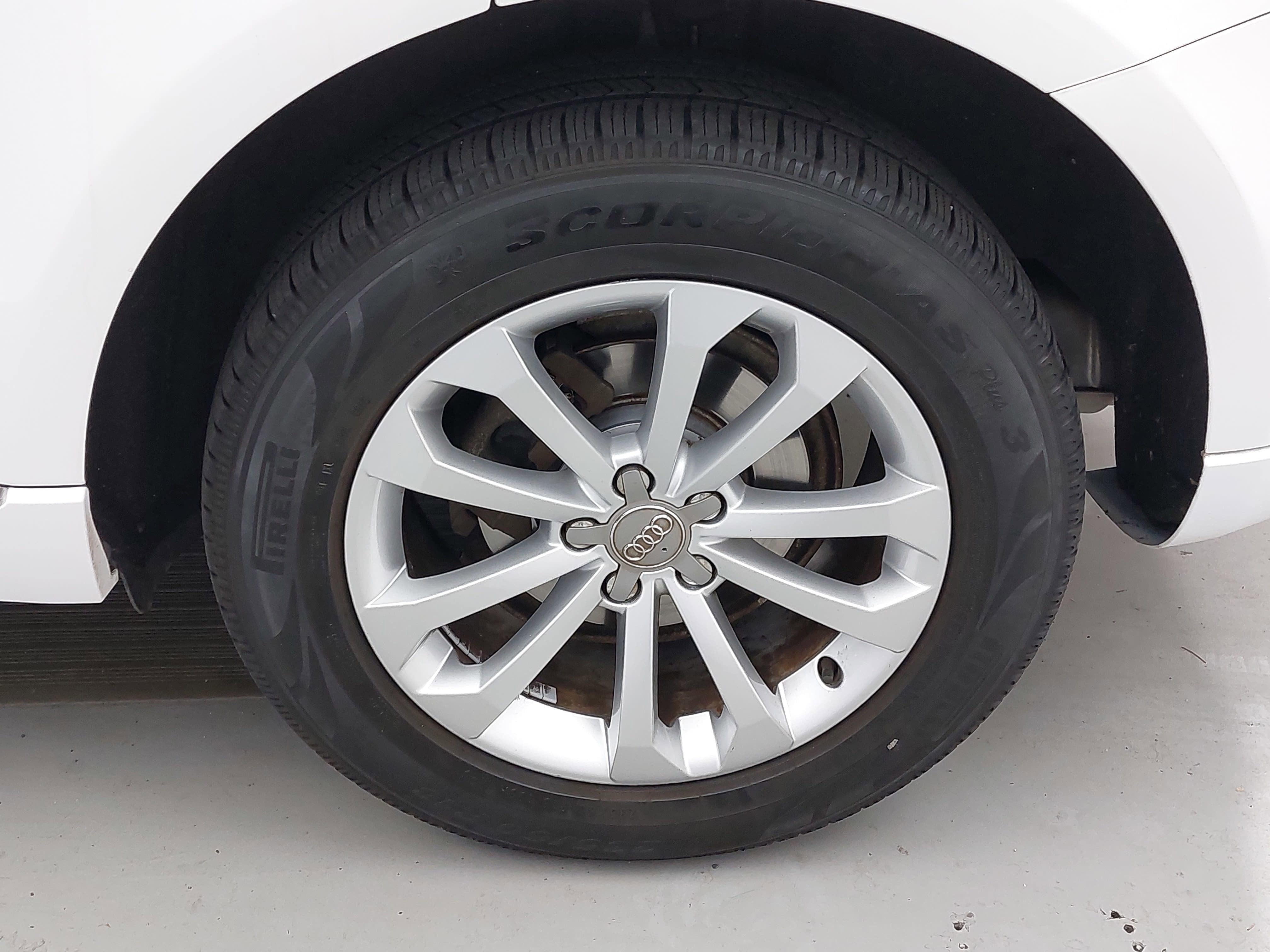 2015 Audi Q5 2.0T Premium Plus