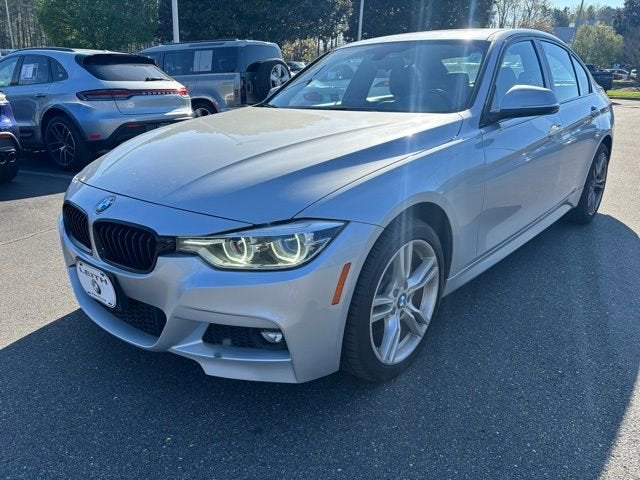 2018 BMW 3 Series 330i xDrive