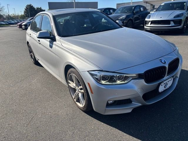 2018 BMW 3 Series 330i xDrive