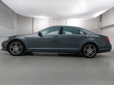 2010 Mercedes-Benz S-Class S 550