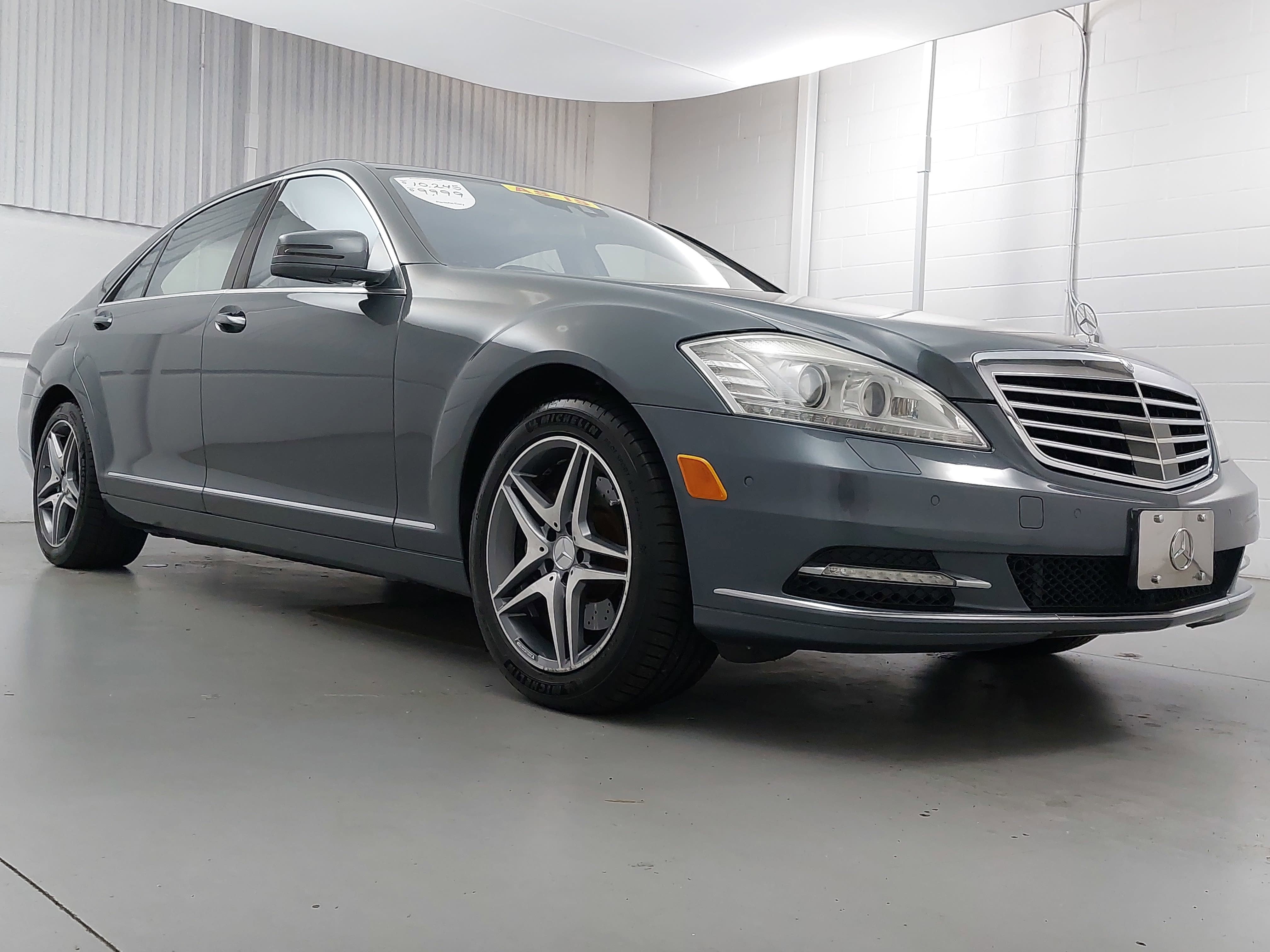 2010 Mercedes-Benz S-Class S 550