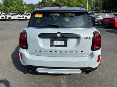 2024 MINI Cooper S Countryman Iconic