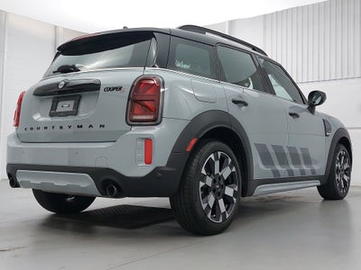 2024 MINI Cooper S Countryman Iconic