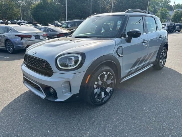 2024 MINI Cooper S Countryman Iconic