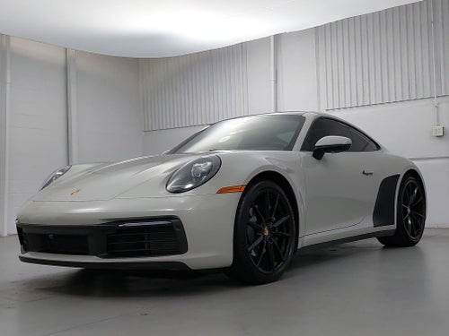 2021 Porsche 911 Carrera