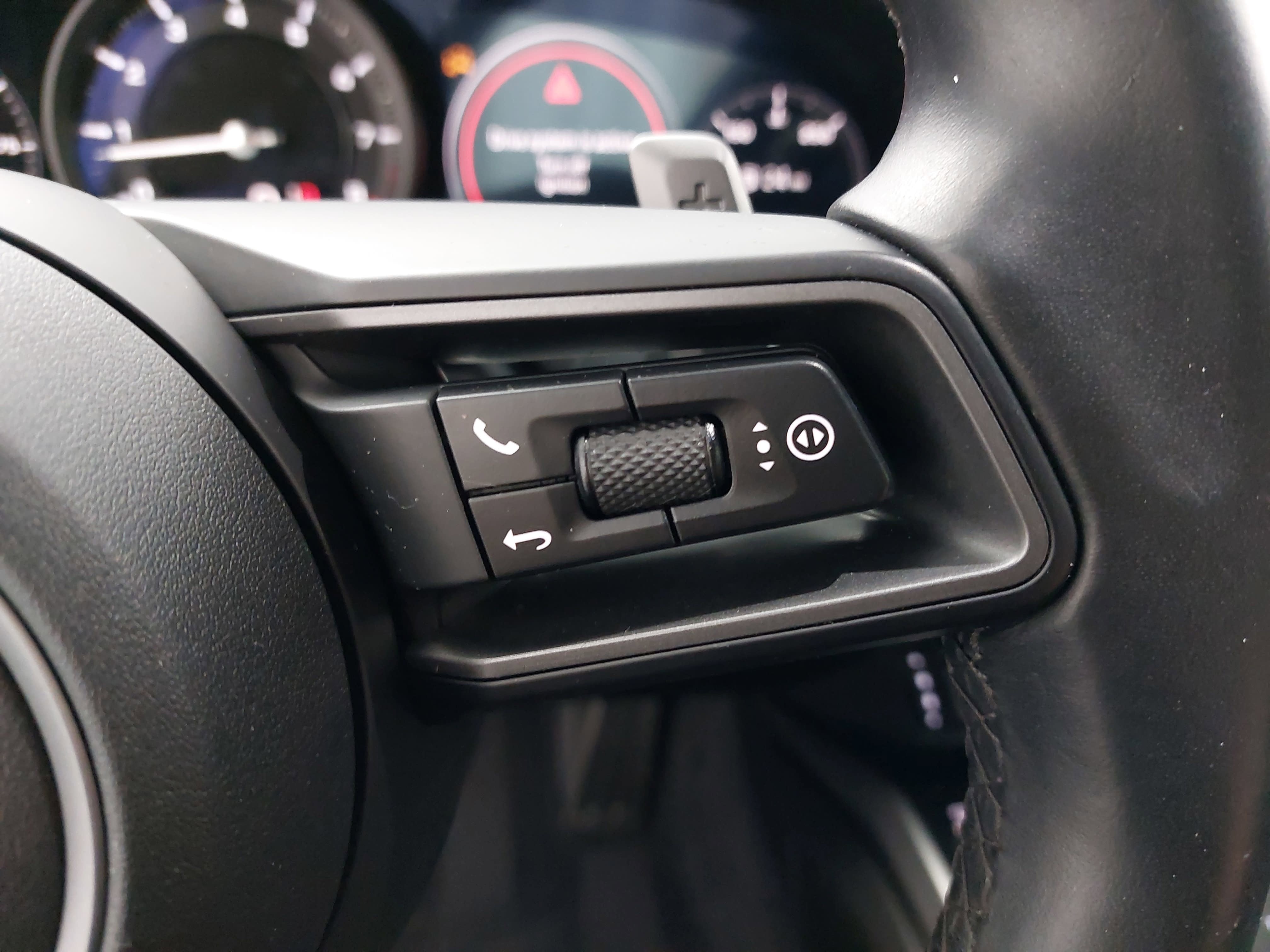 2021 Porsche 911 Carrera