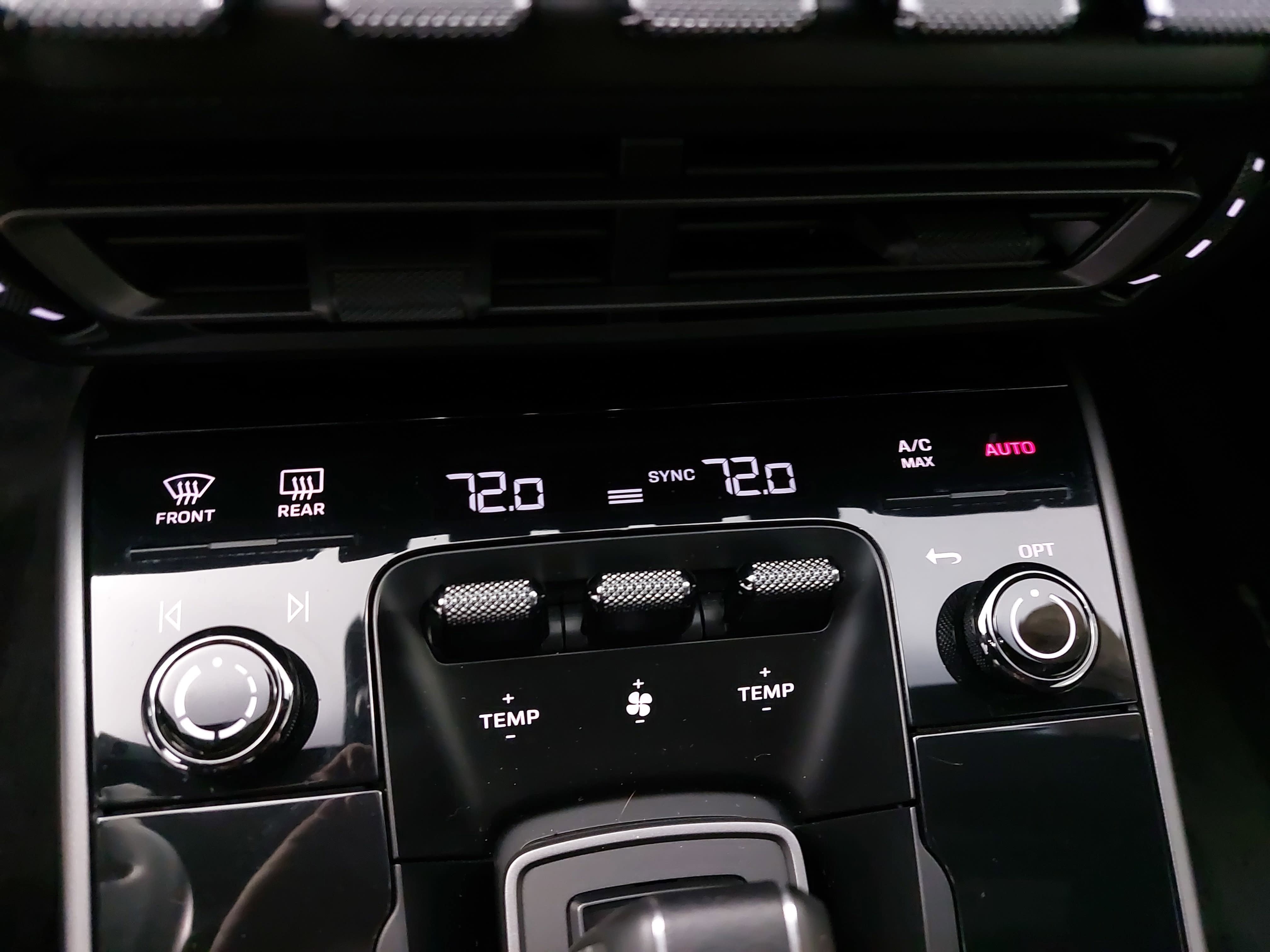 2021 Porsche 911 Carrera