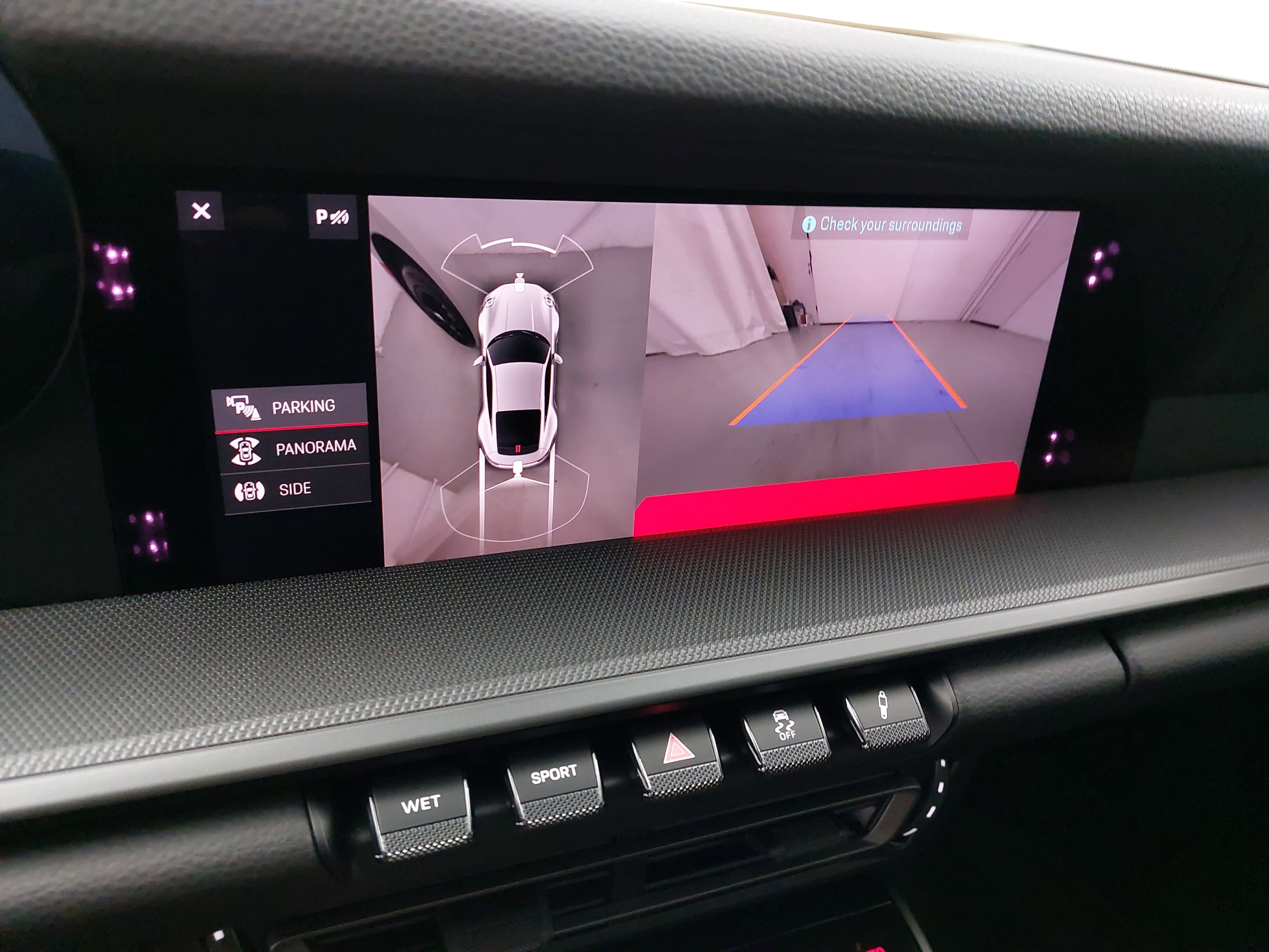 2021 Porsche 911 Carrera