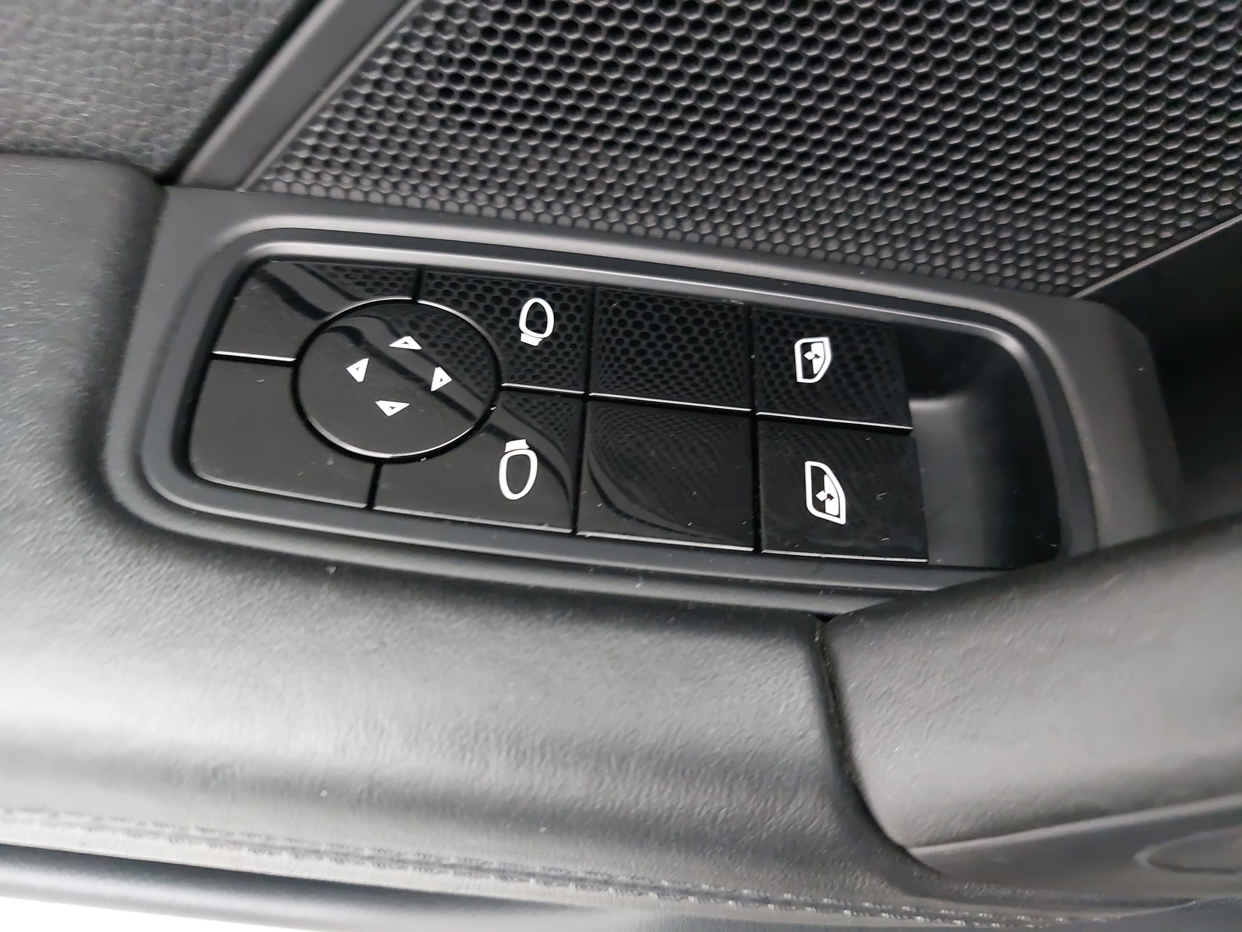 2021 Porsche 911 Carrera