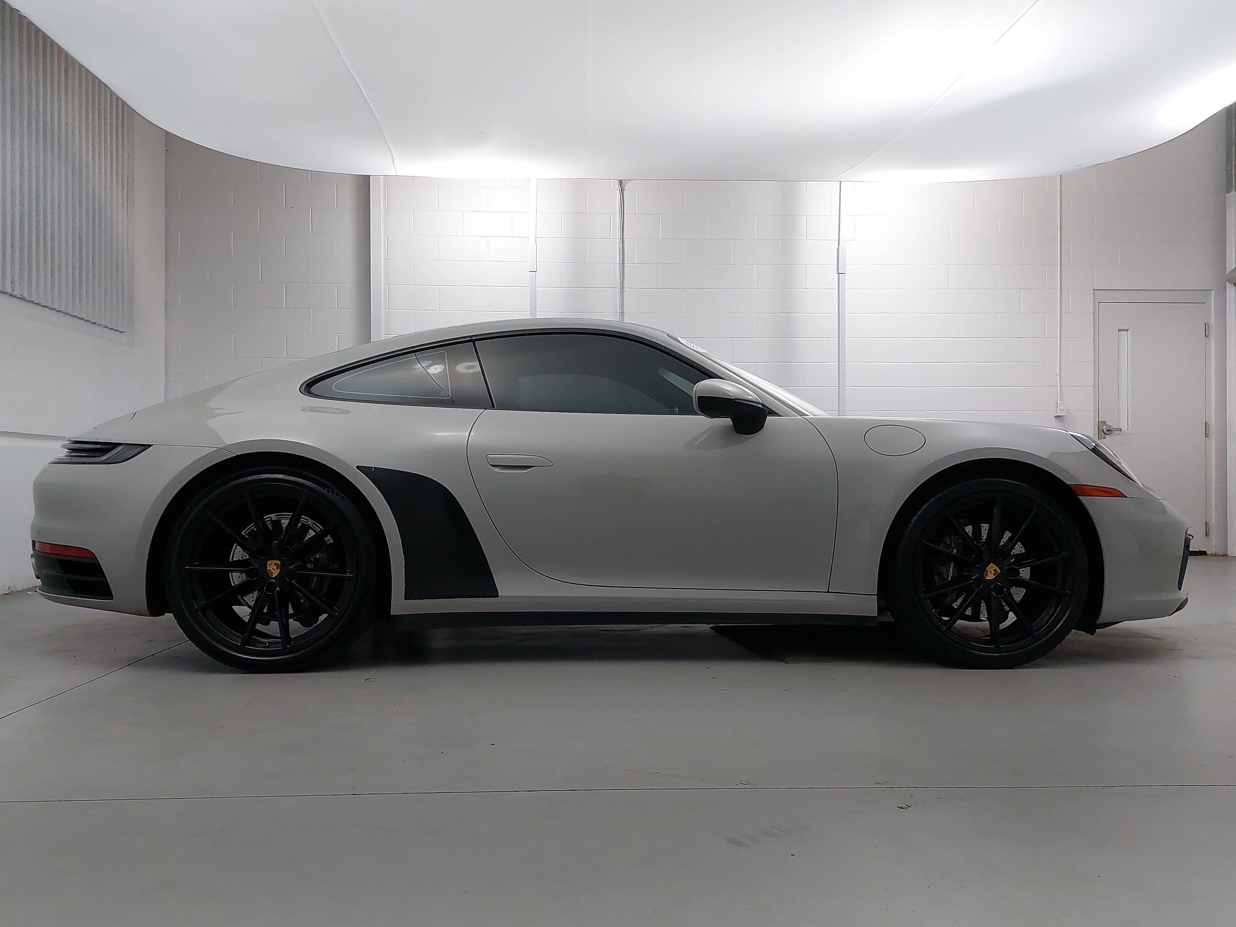 2021 Porsche 911 Carrera