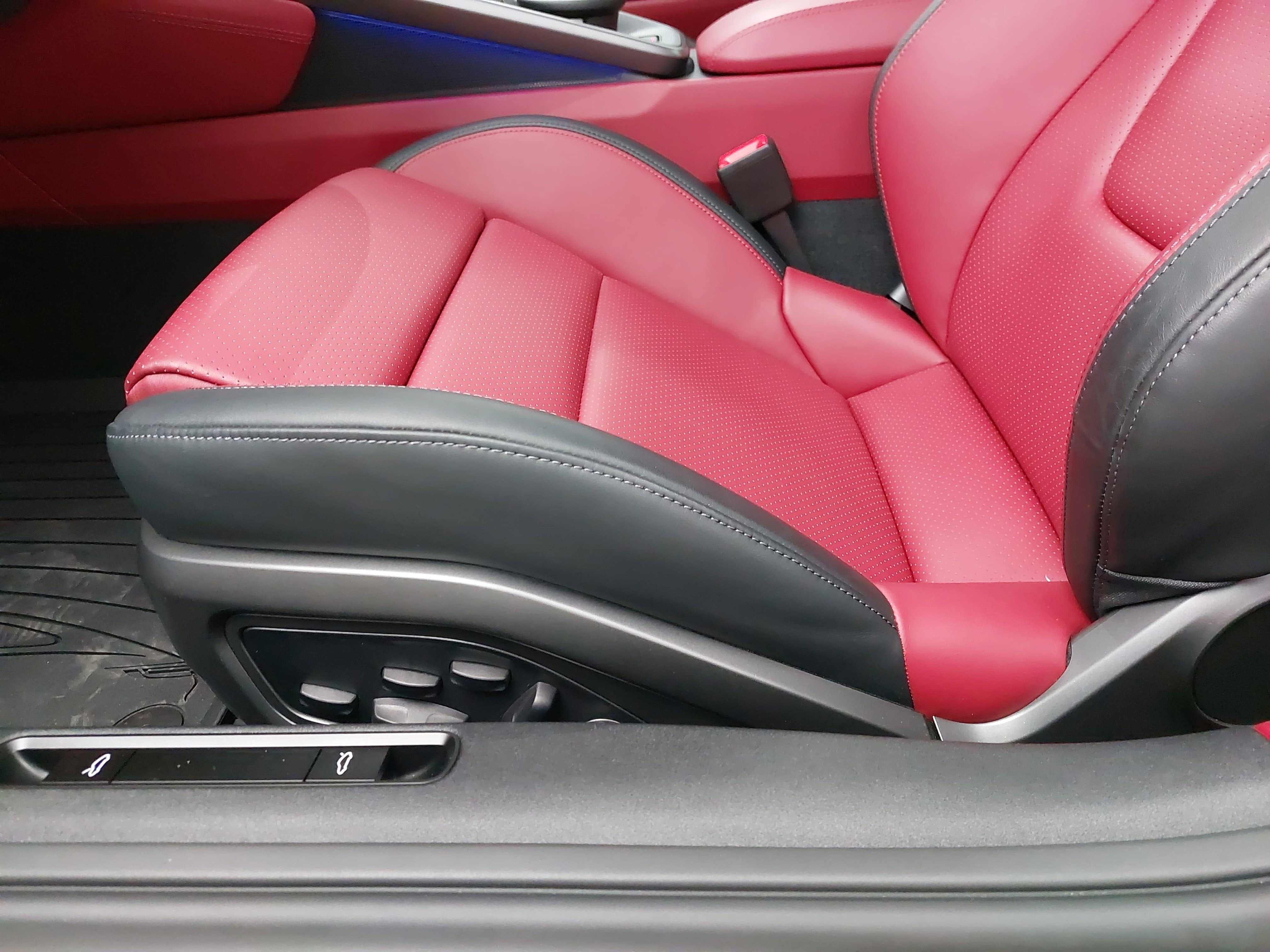 2025 Porsche 911 Carrera T