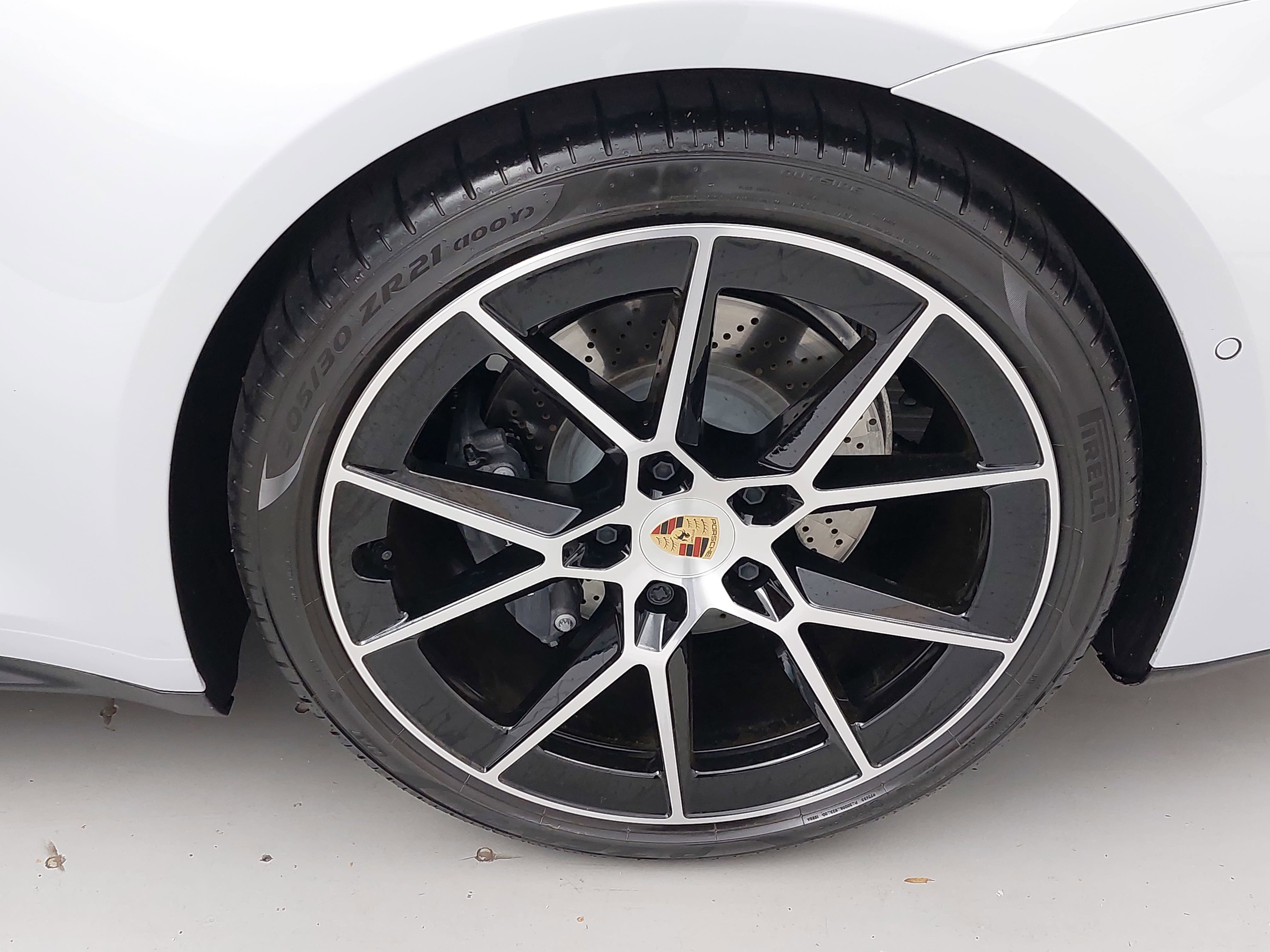 2025 Porsche 911 Carrera T