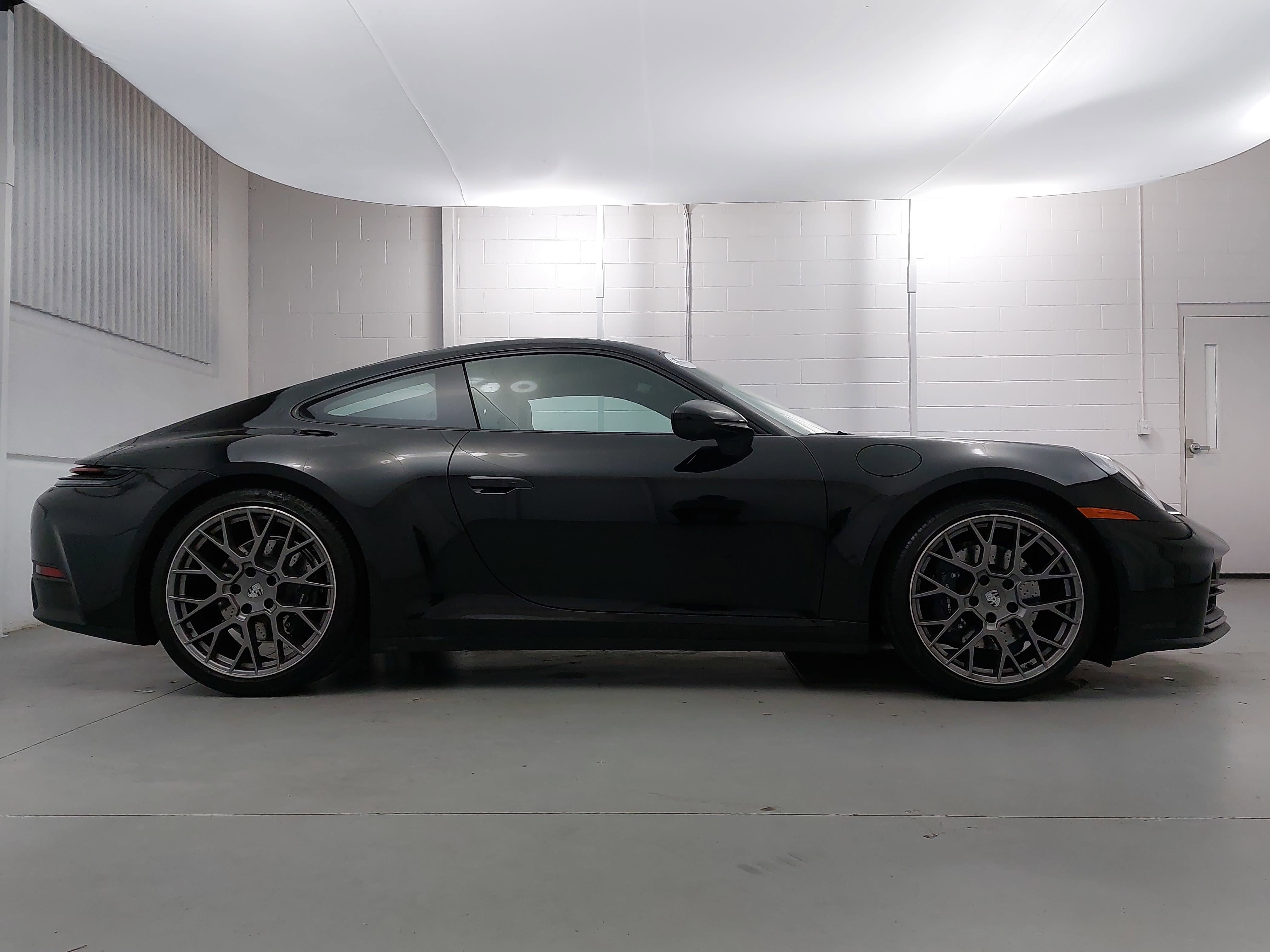 2026 Porsche 911 Carrera