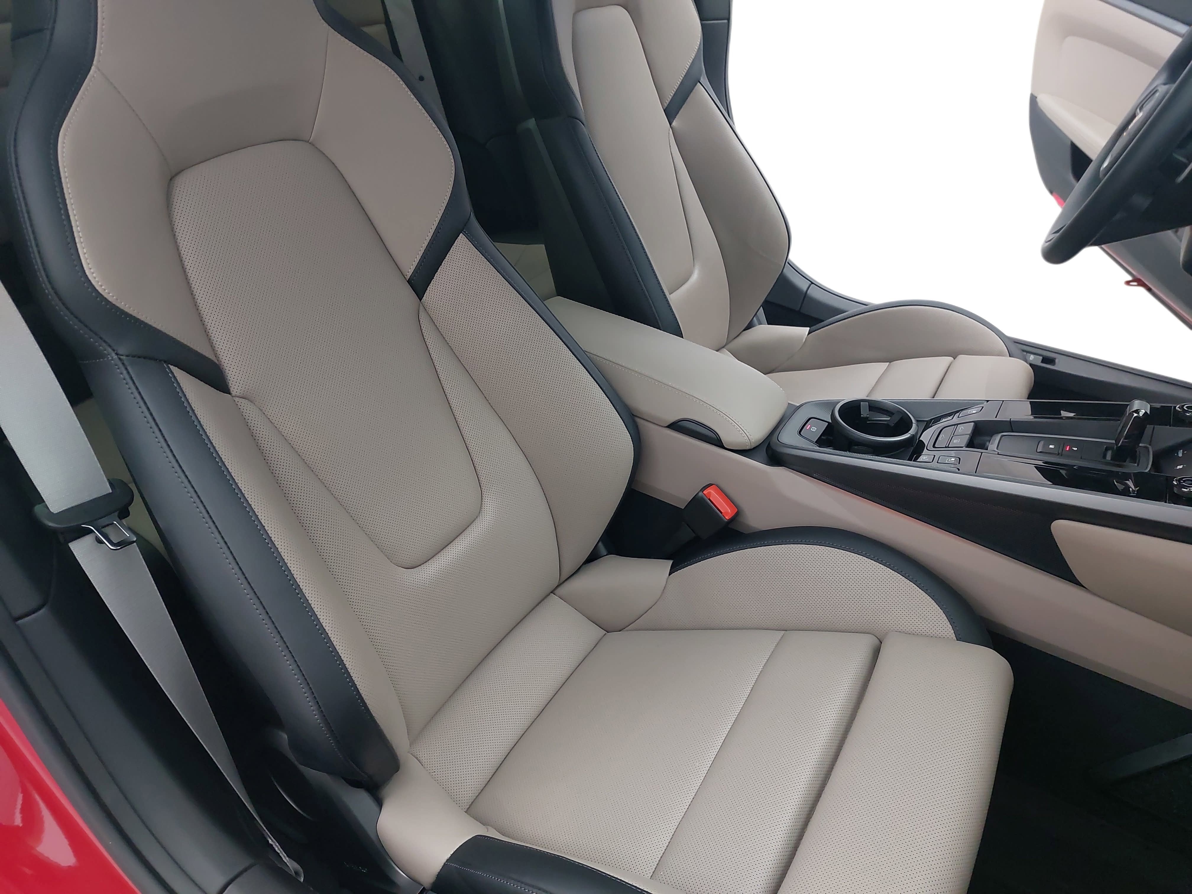 2025 Porsche 911 Base